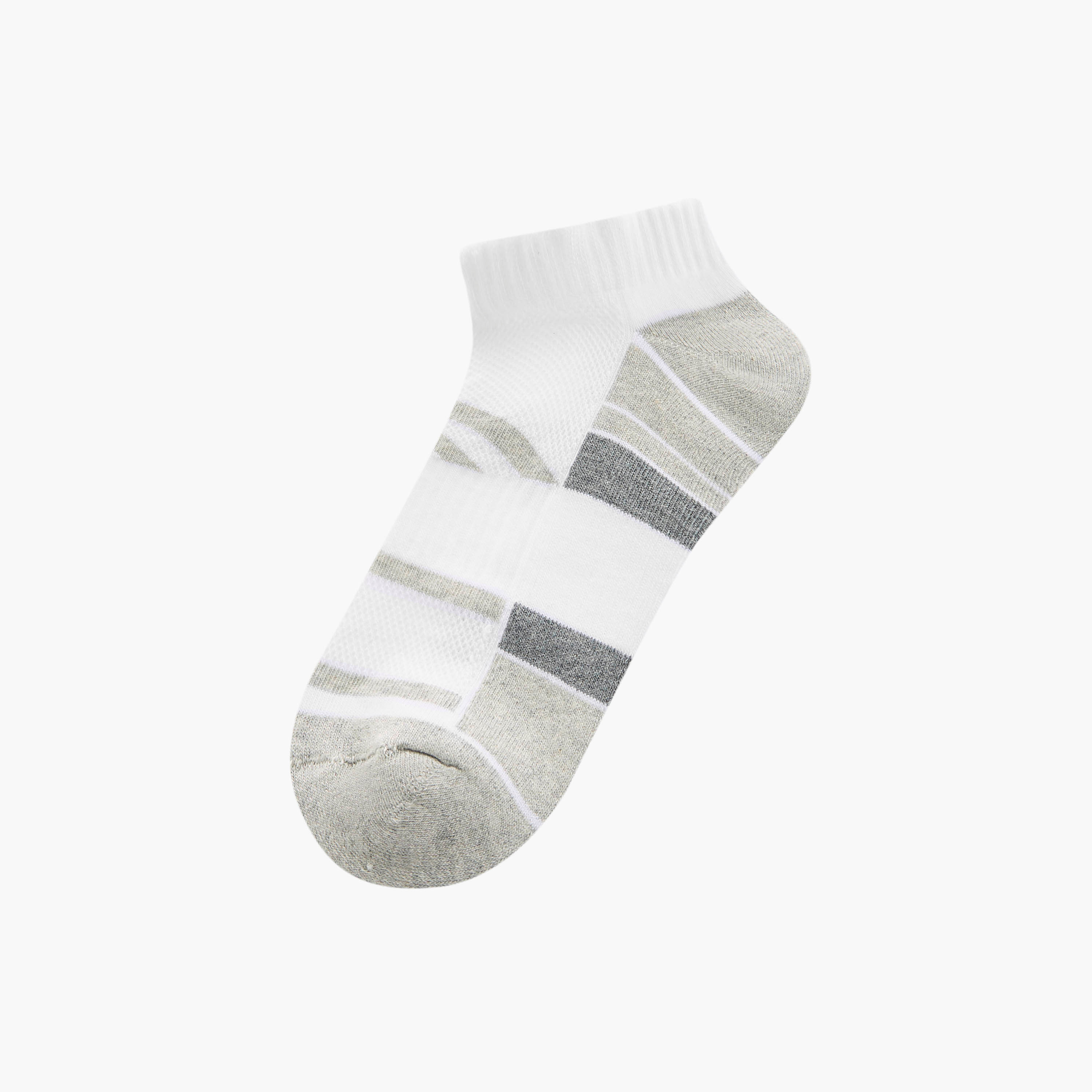 جوارب بارزة الملمس طول الكاحل - طقم من 3-men-socks-image-2