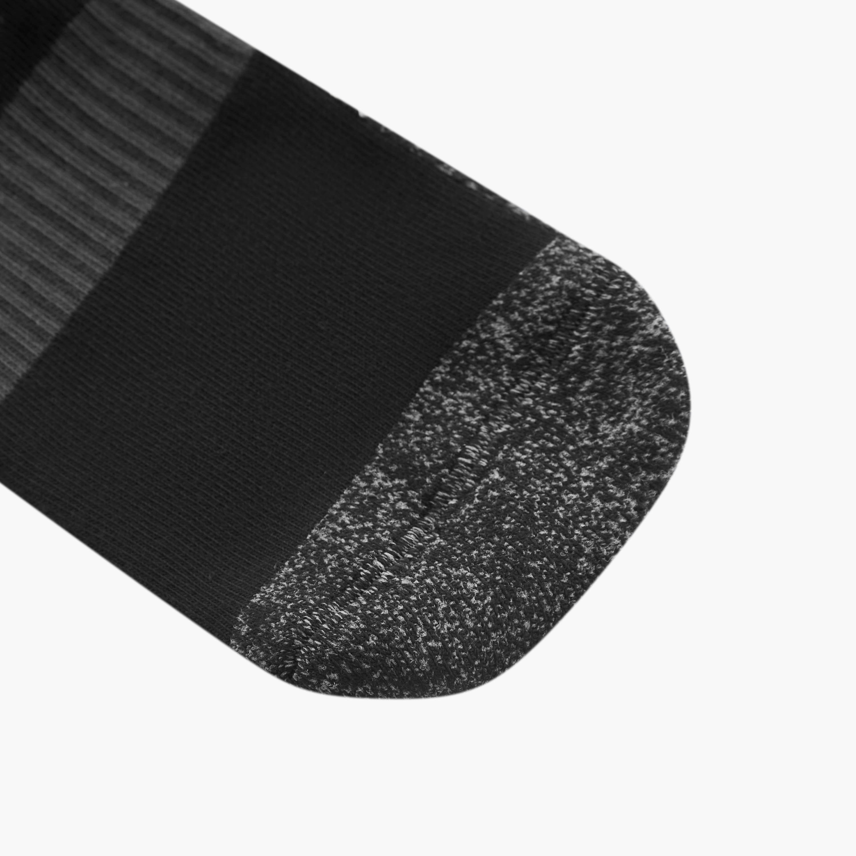 جوارب بارزة الملمس بطول الكاحل وحماية من البكتيريا - طقم من 5 أزواج-men-socks-image-3