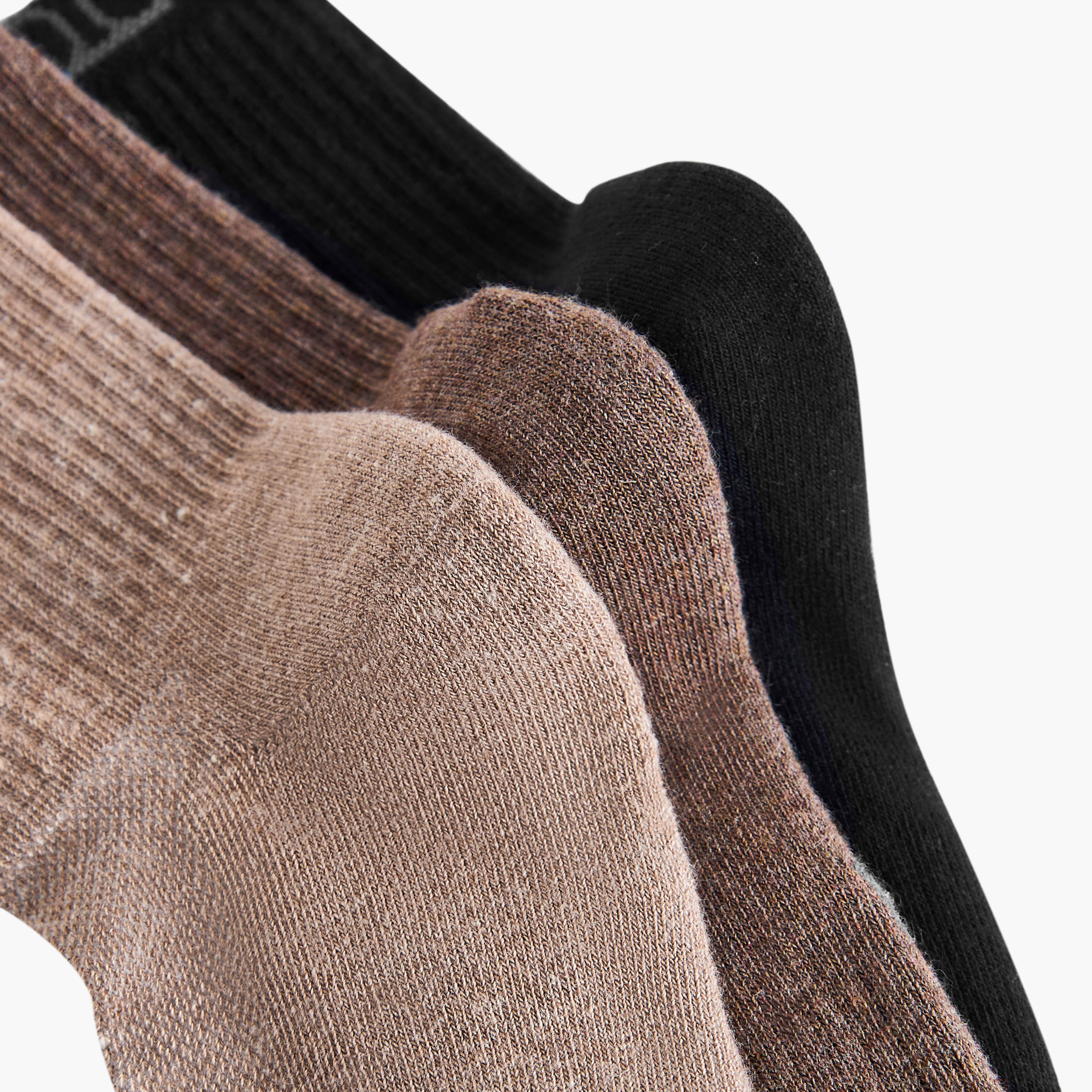 طقم جوارب 3 أزواج بارزة الملمس بطول ربلة الساق-men-socks-image-4