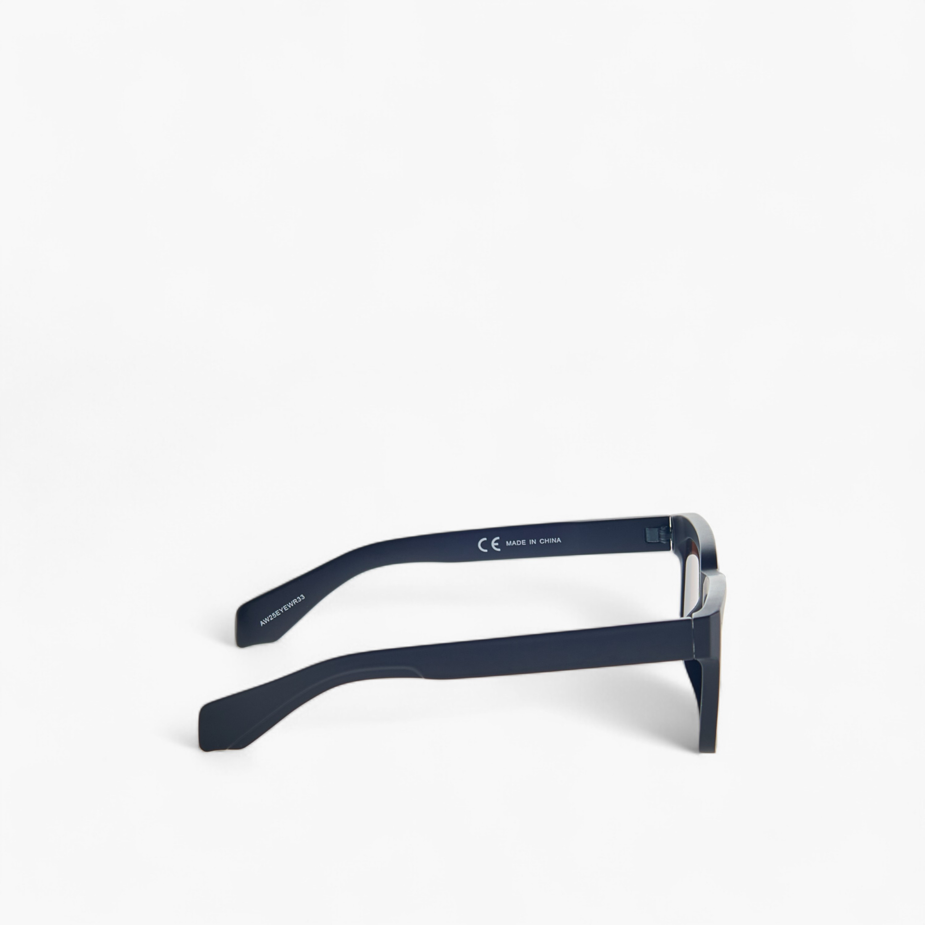 نظارة شمسية بإطار كامل مربع-men-sunglasses-image-4