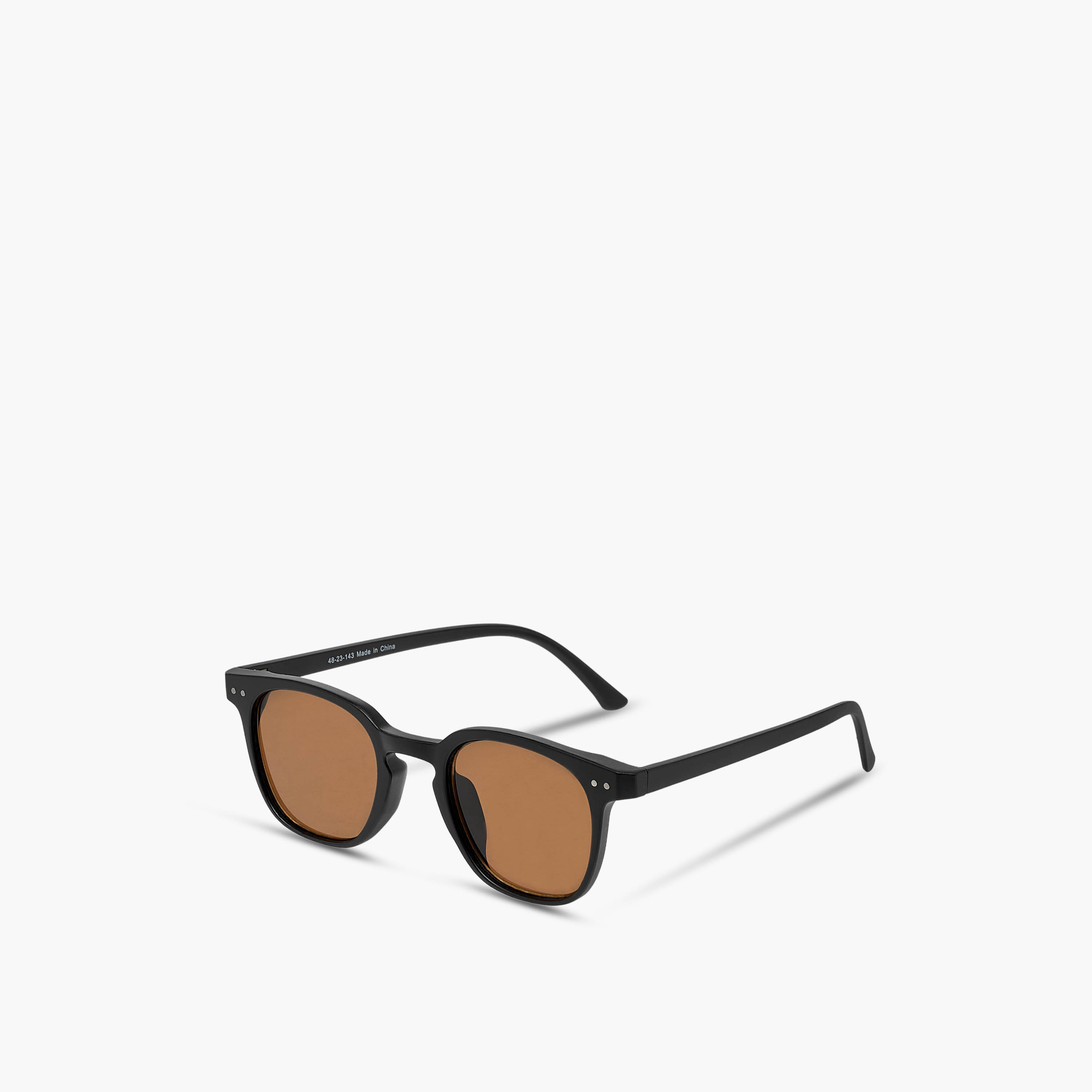 نظارة شمسية وايفرير بعدسات سوداء للرجال-men-sunglasses-image-1