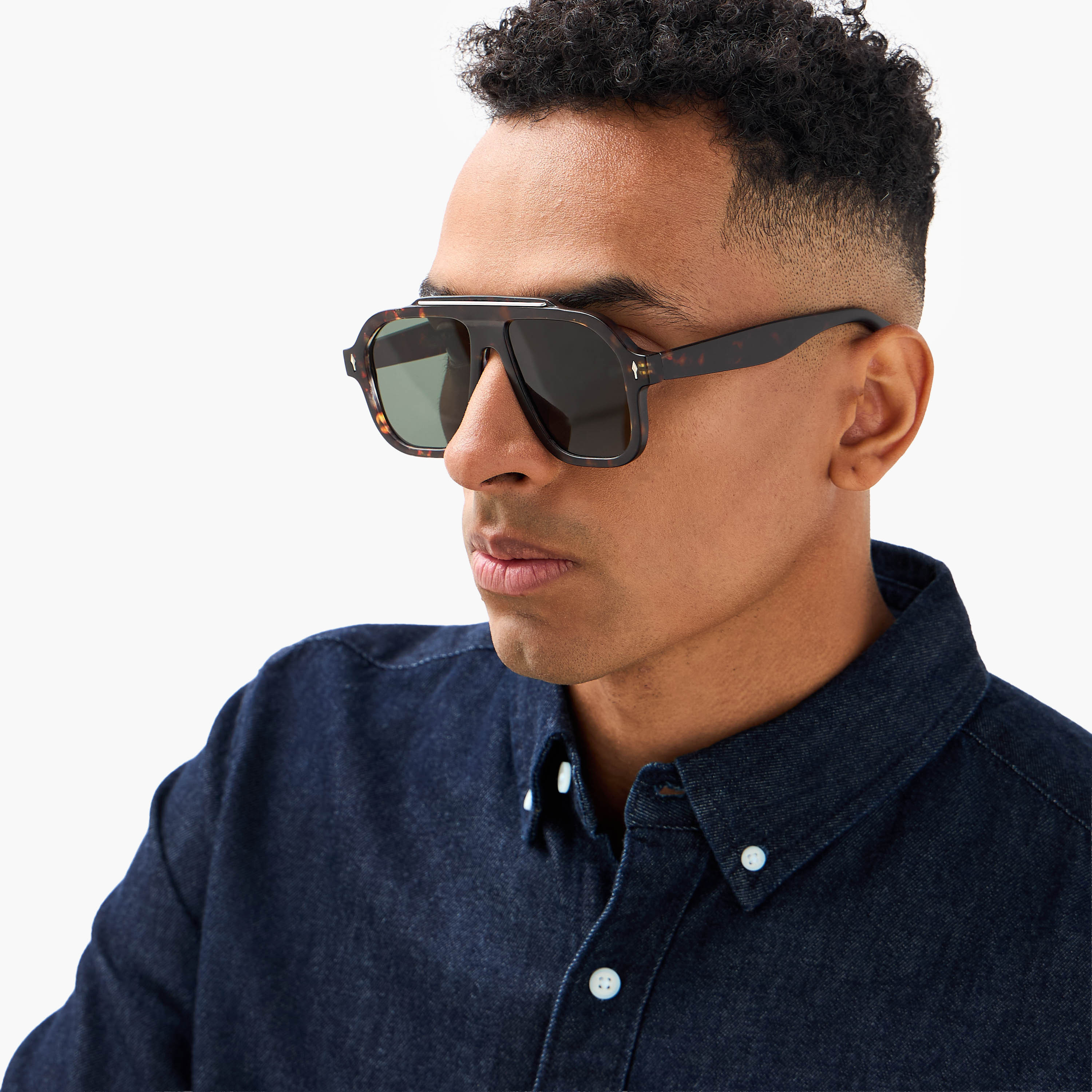 Men Navigator Grey Lens Sunglasses-men-sunglasses-image-2