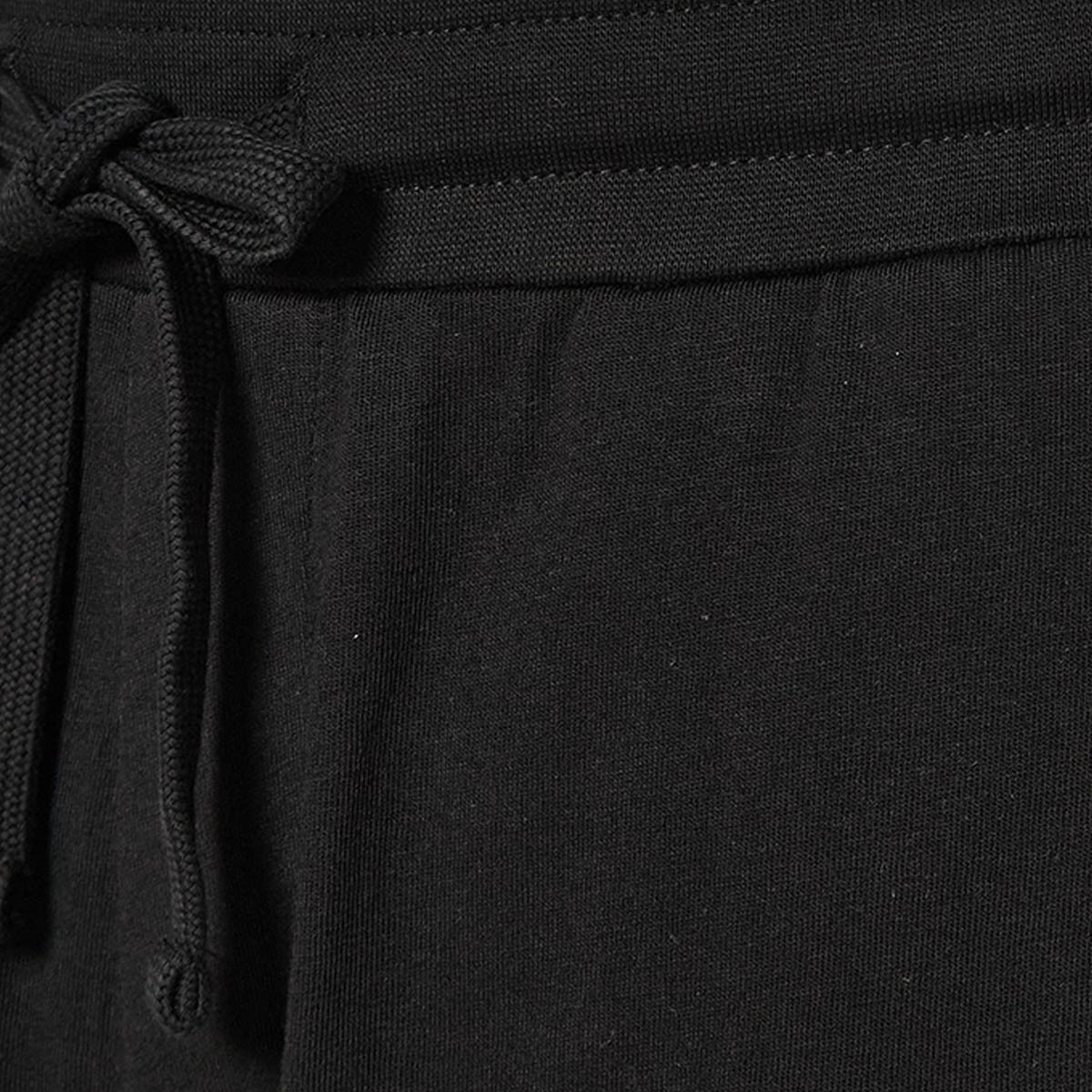 طقم بيجاما رجالي بياقة هنلي-men-clothing-nightwear-sets-image-6