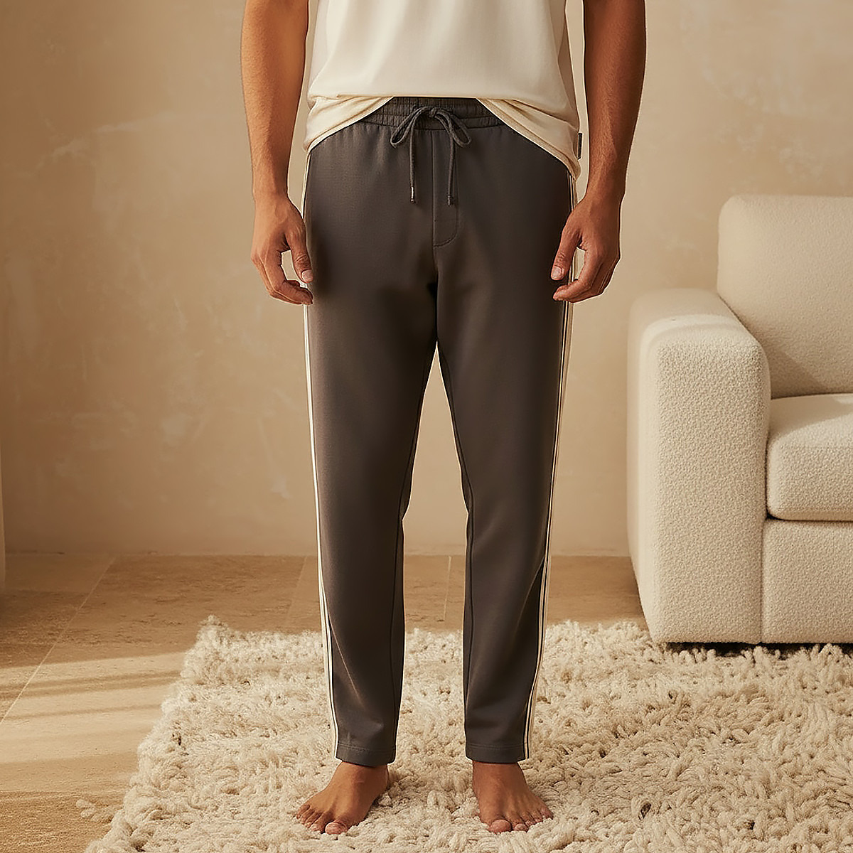 بنطلون بيجاما بتفاصيل شريط وجيب-men-clothing-nightwear-pyjamaandshorts-image-1