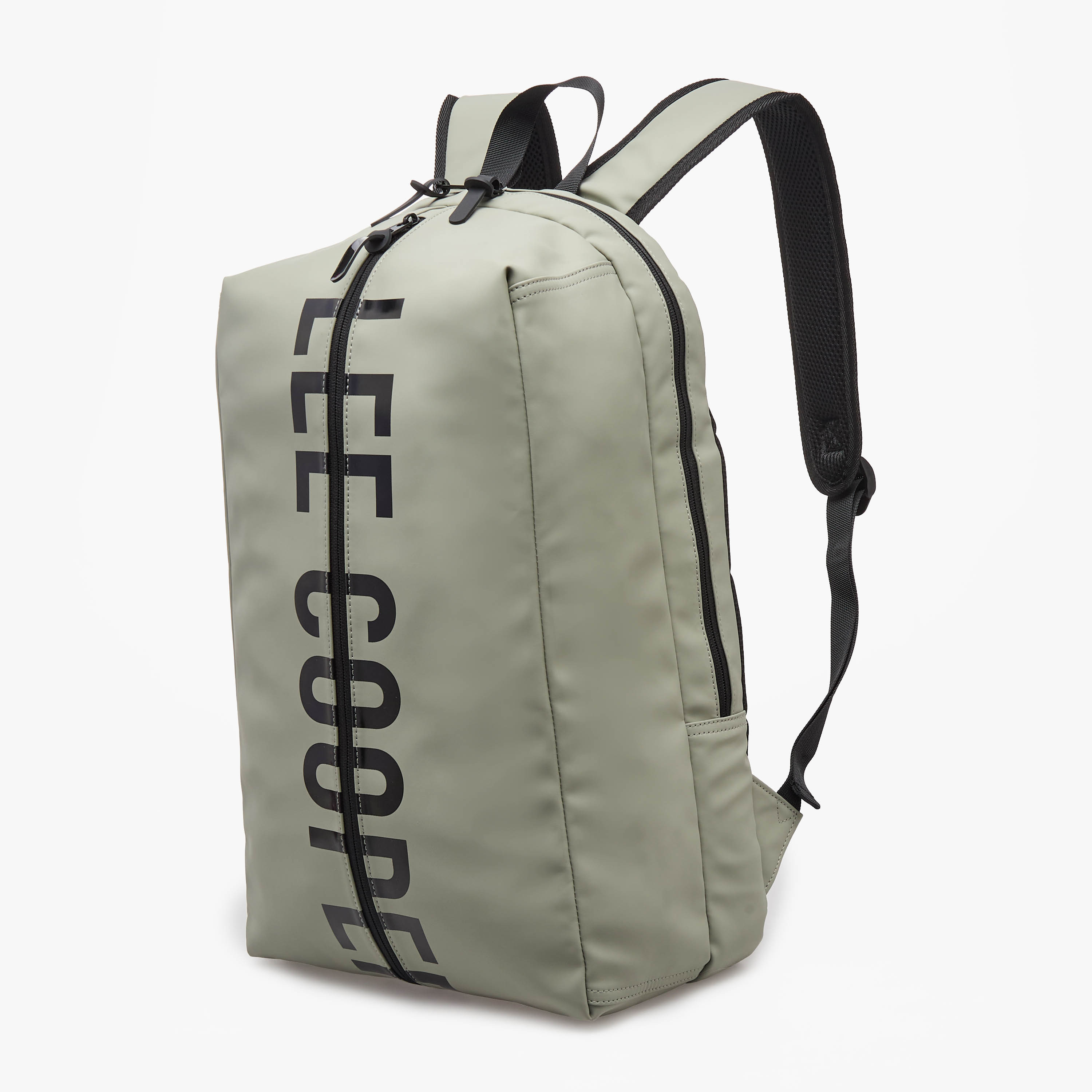 شنطة ظهر بأحزمة كتف مبطنة للرجال من لي كوبر-men-bags-image-3