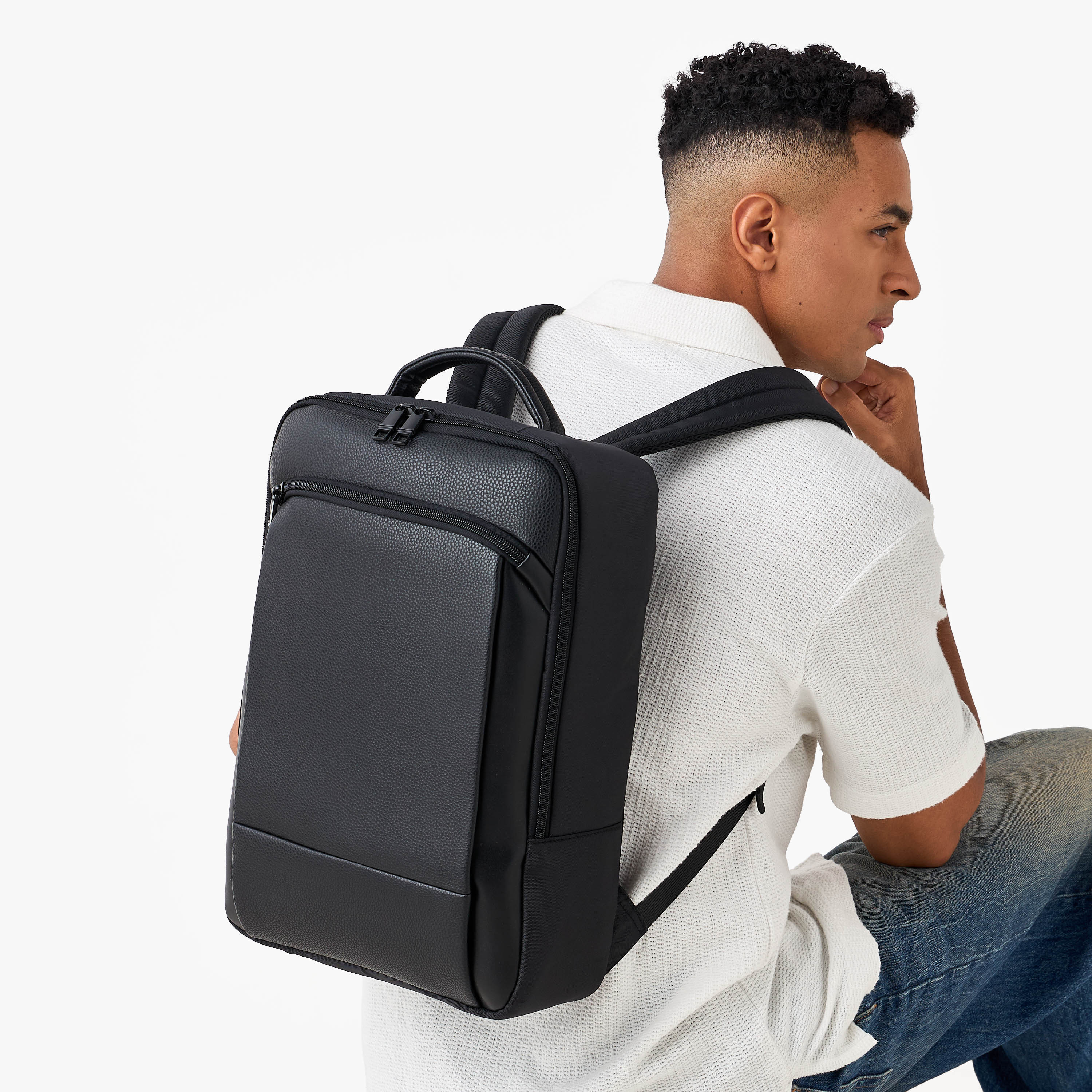 شنطة ظهر بارزة الملمس للرجال-men-bags-image-2