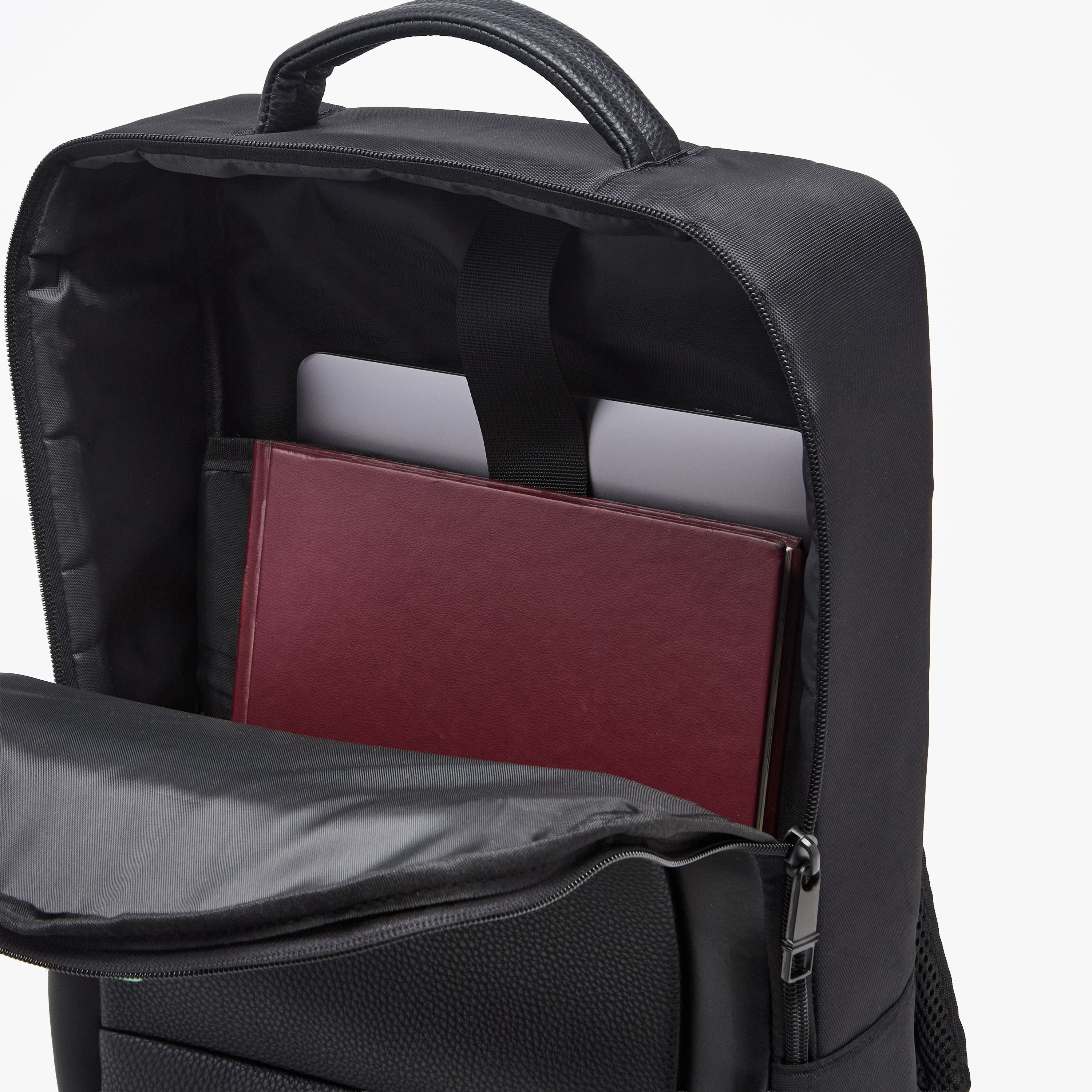 شنطة ظهر بارزة الملمس للرجال-men-bags-image-8
