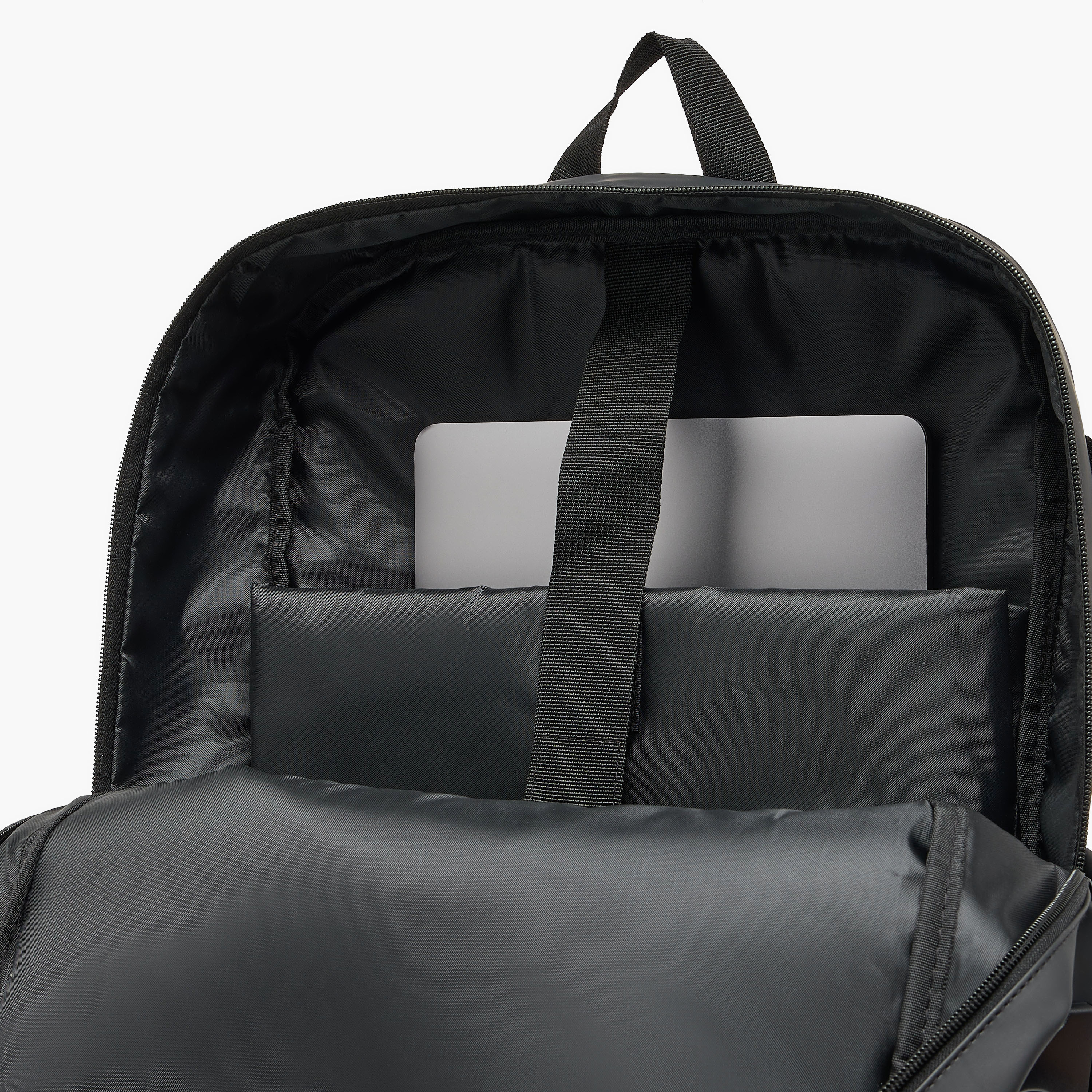 شنطة ظهر بأحزمة كتف مبطنة للرجال من ستارتر-men-bags-image-8