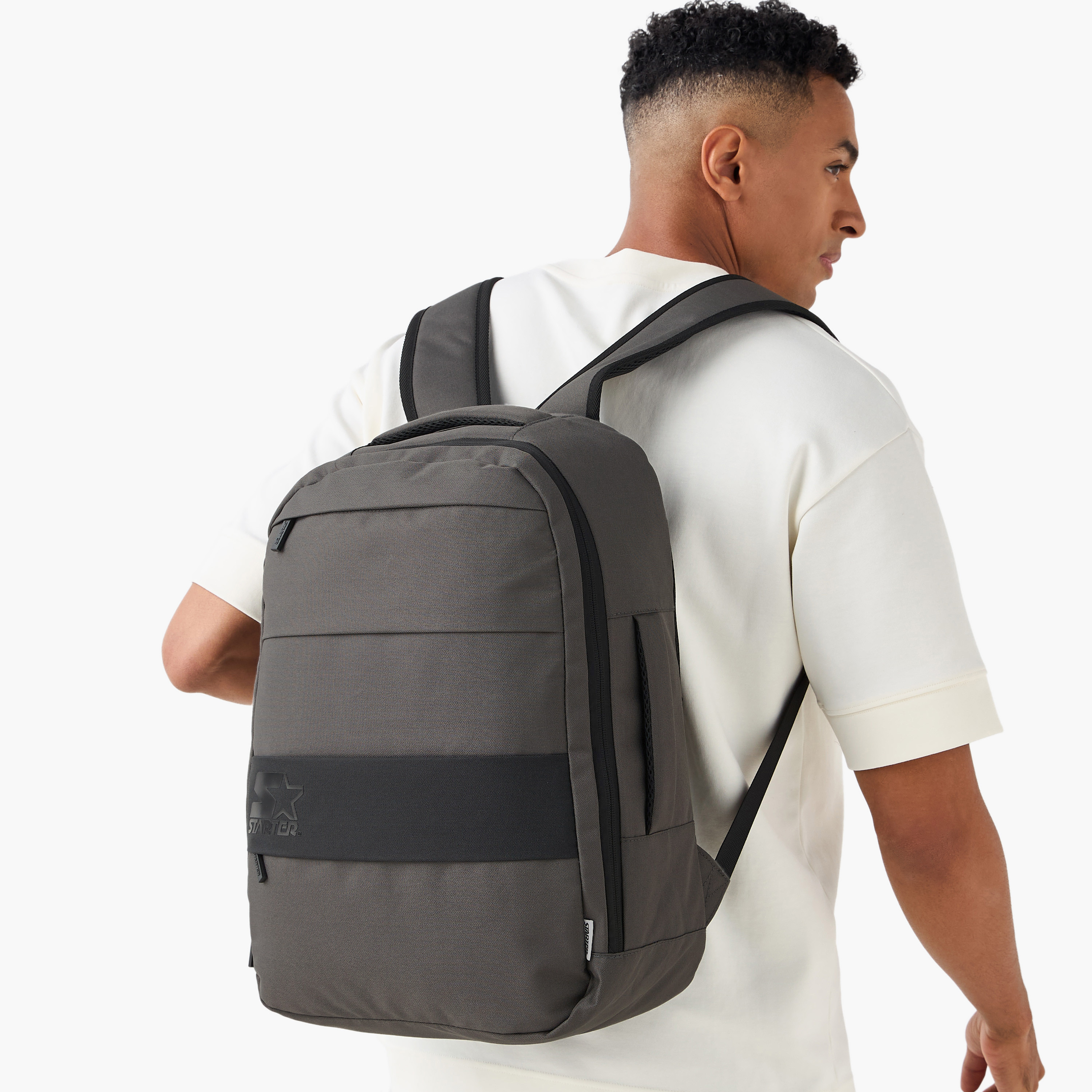 شنطة ظهر بأحزمة كتف مبطنة للرجال من ستارتر-men-bags-image-2