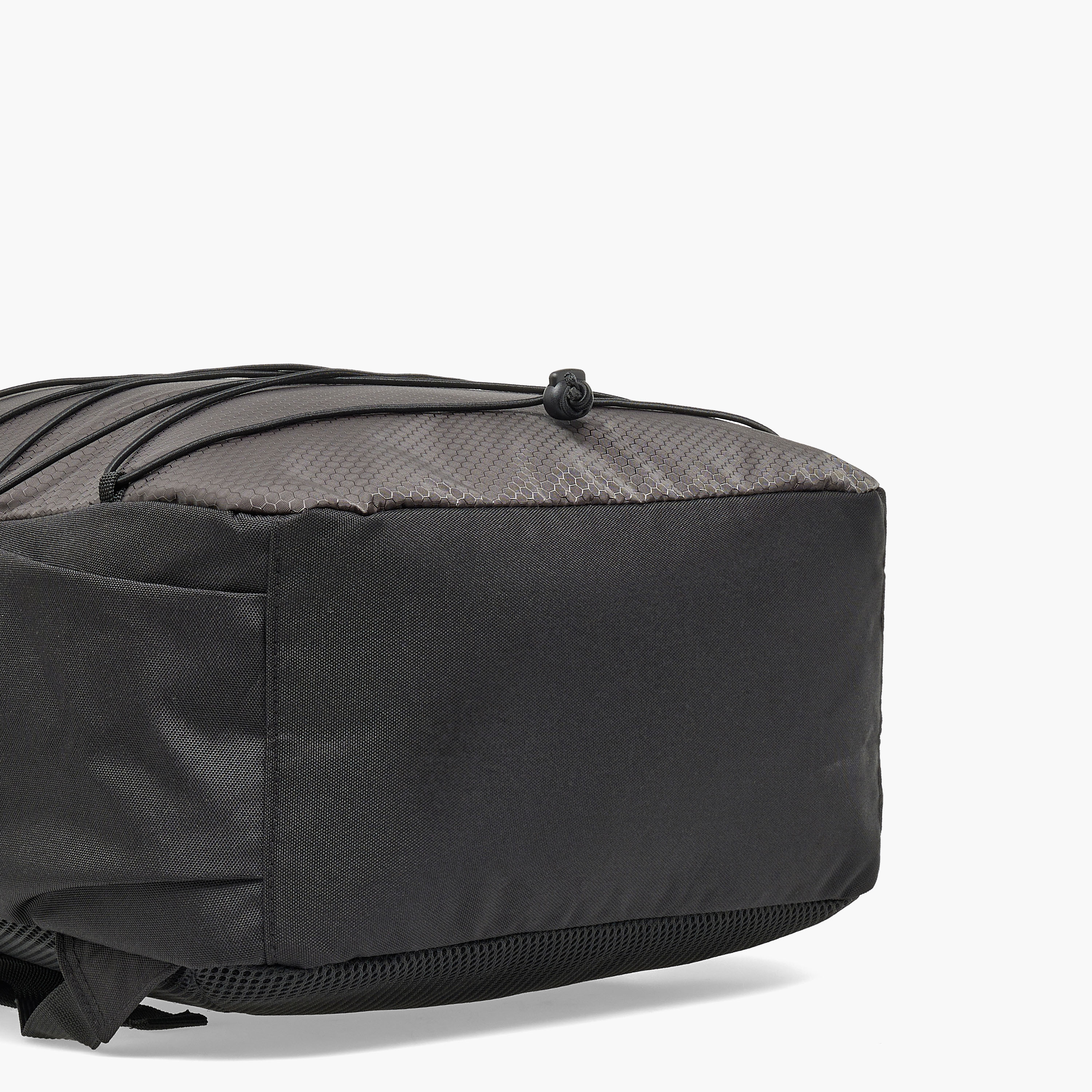 شنطة ظهر بحمالات كتف مبطنة للرجال من ستارتر-men-bags-image-7