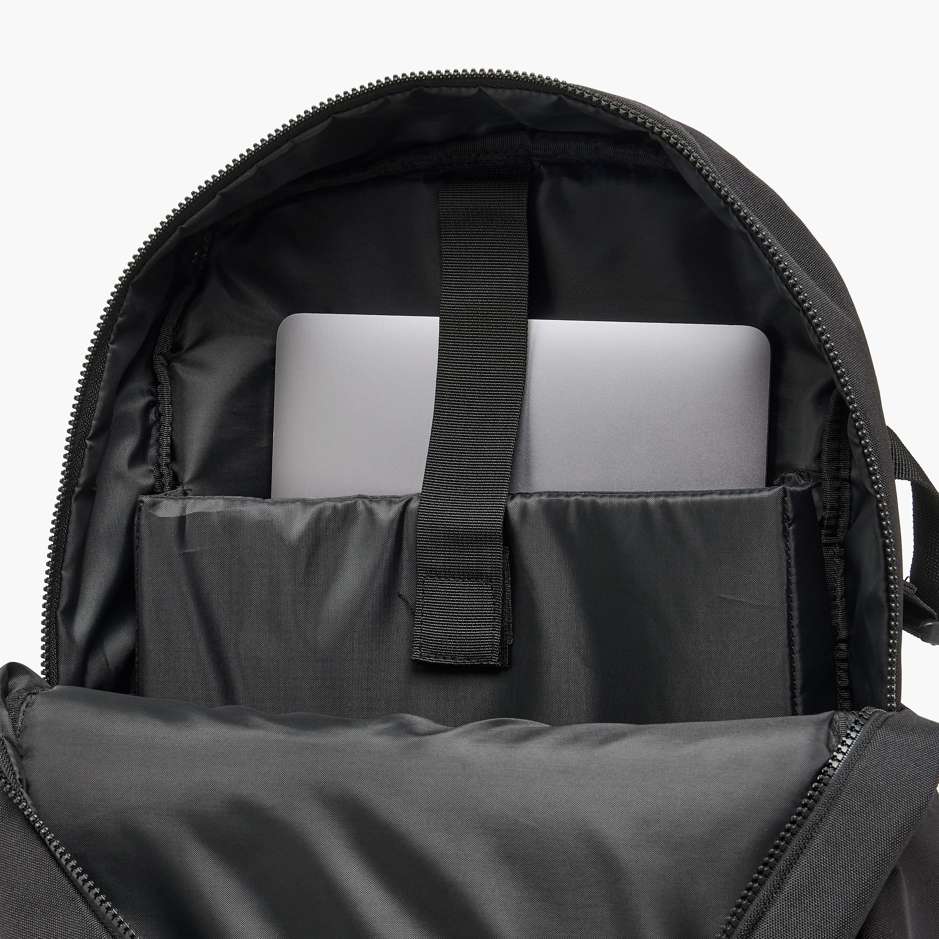شنطة ظهر بحمالات كتف مبطنة للرجال من ستارتر-men-bags-image-8