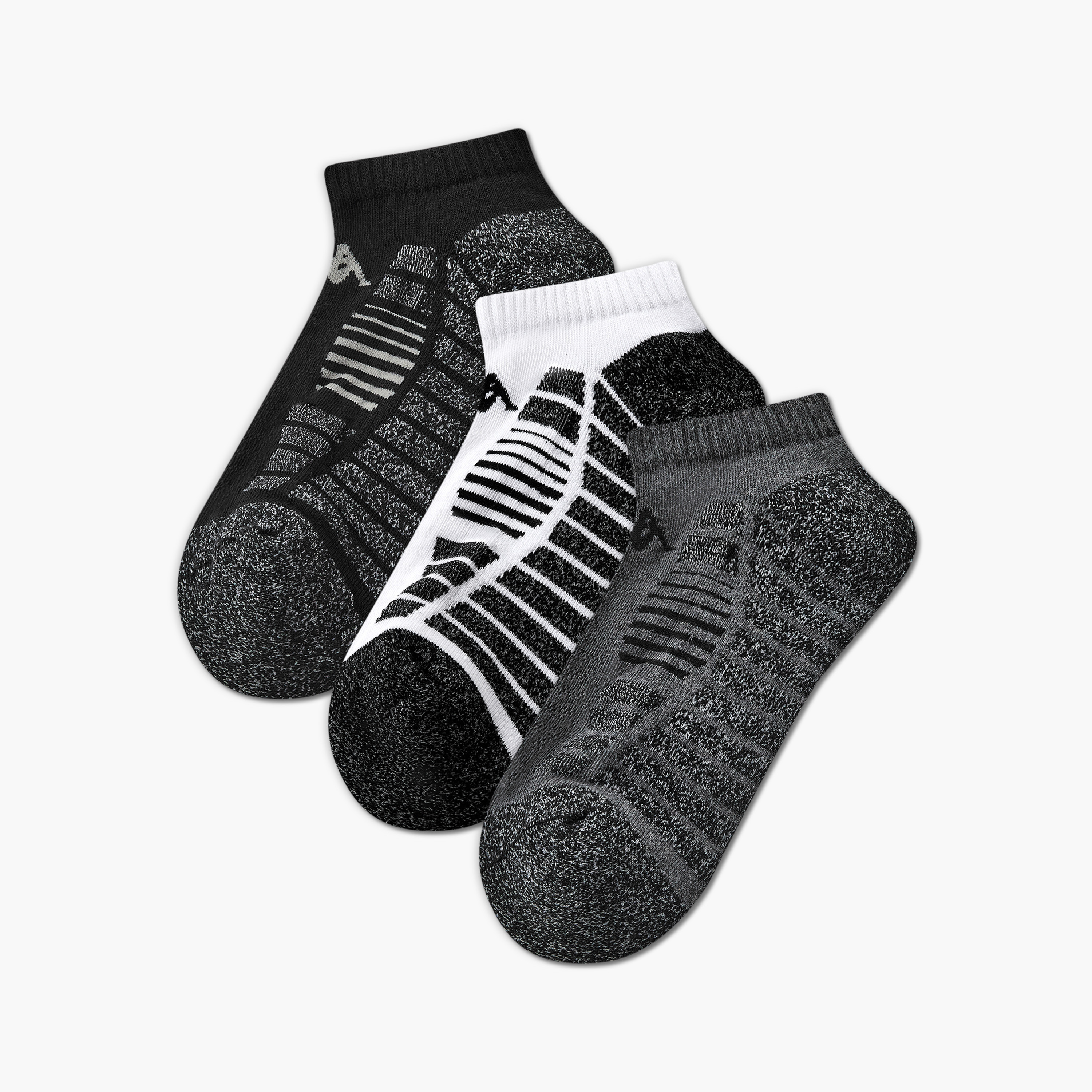 طقم جوارب 3 أزواج بطول الكاحل للرجال من كابا-men-socks-image-1