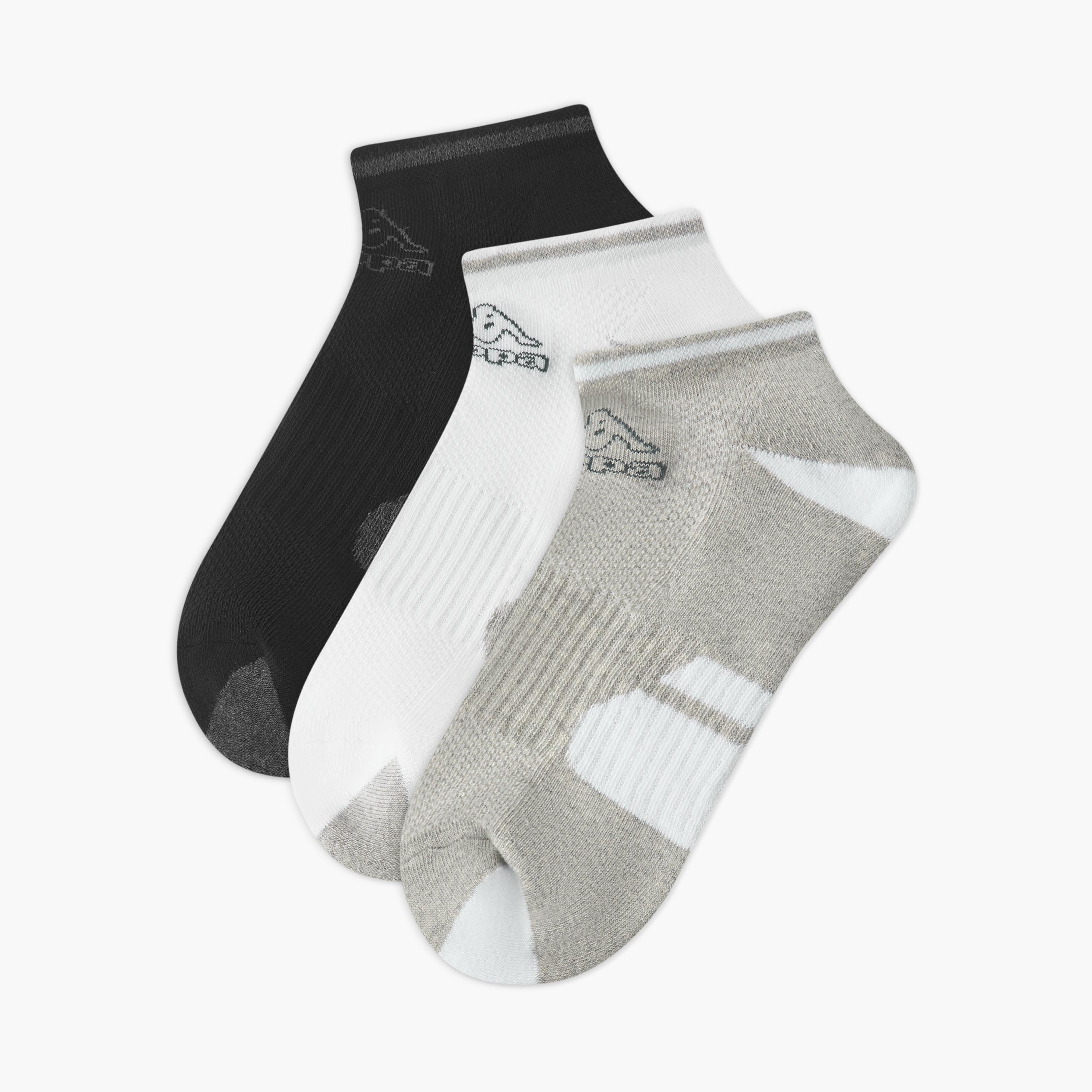 طقم جوارب بطول الكاحل 3 أزواج للرجال من كابا-men-socks-image-1