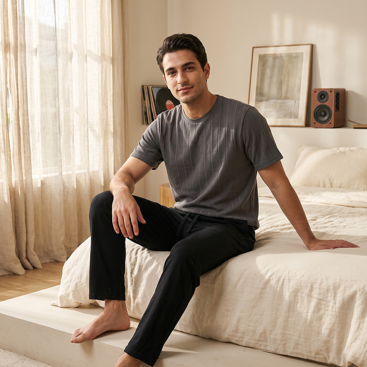 طقم بنطلون بيجاما وتيشيرت بارز الملمس-men-clothing-nightwear-sets-image-2