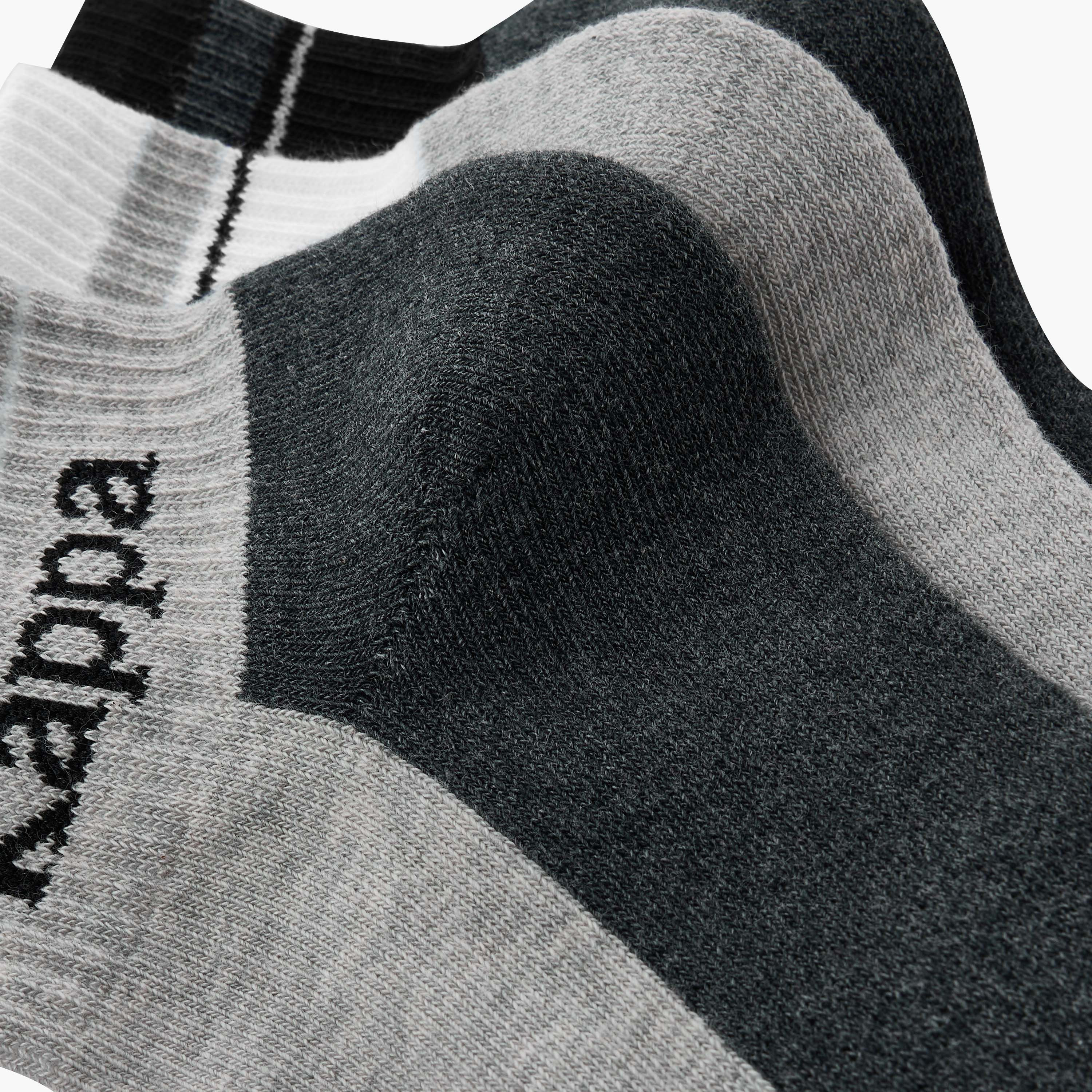 طقم جوارب طول الكاحل للرجال من كابا عدد 3-men-socks-image-4