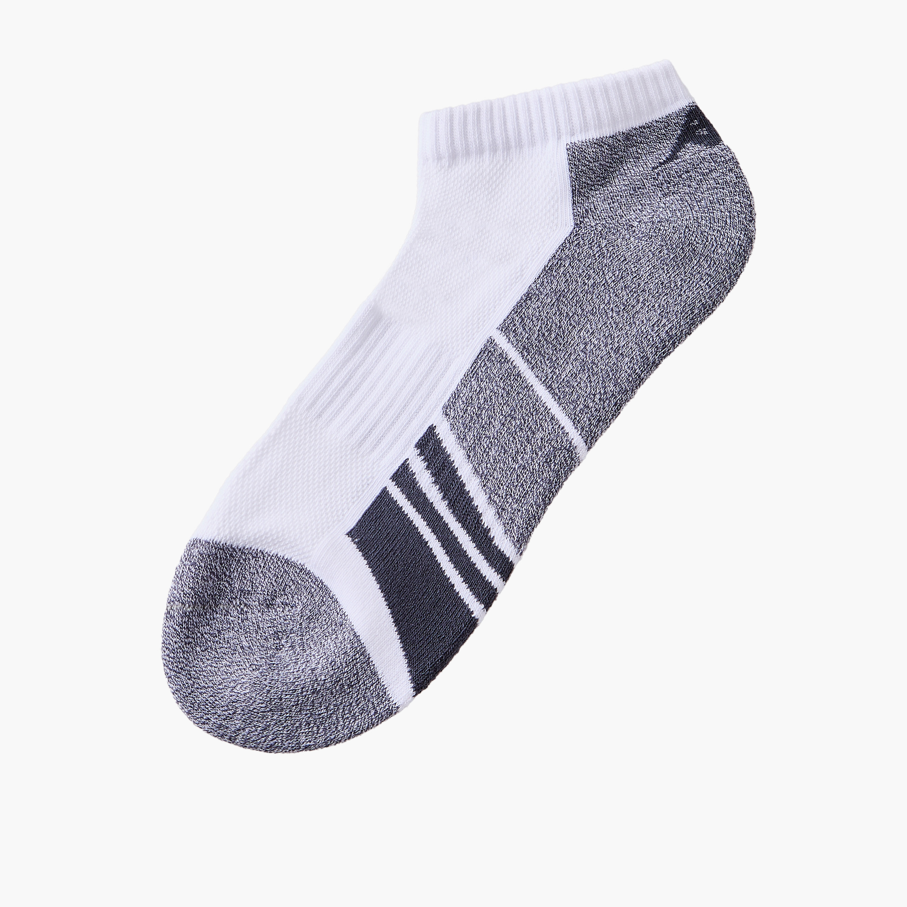 طقم جوارب للرجال بطول الكاحل من كابا 3 أزواج-men-socks-image-2