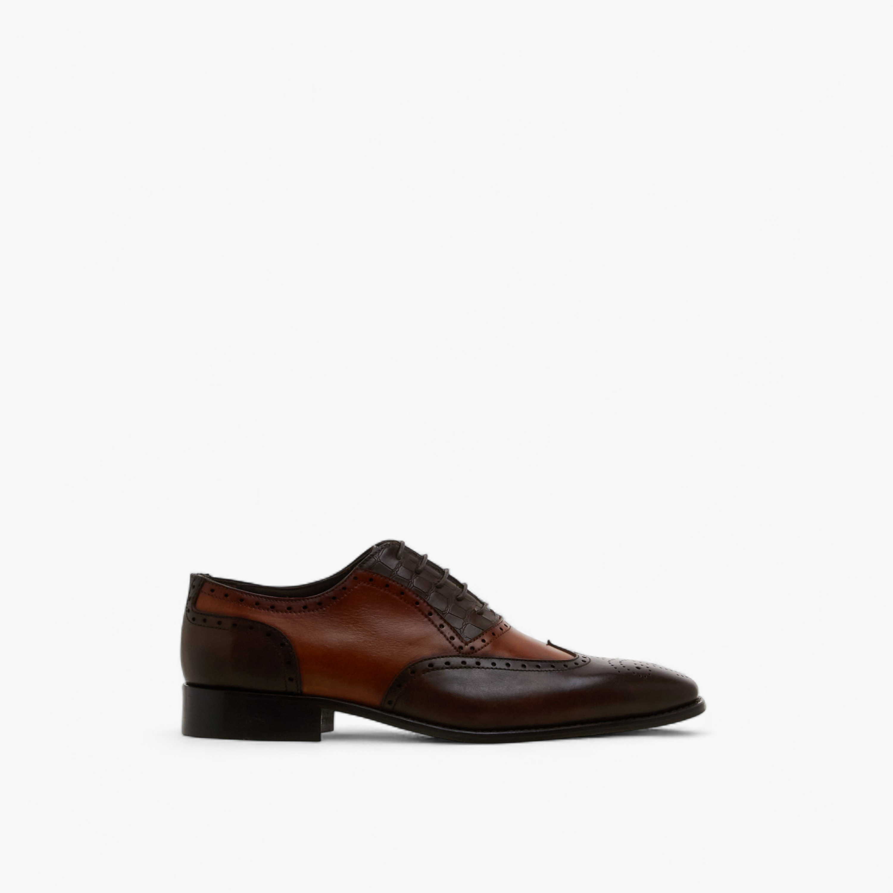Duchini Men Perforated Lace-Up Leather Oxford Shoes-men-shoes-formalshoes-image-3