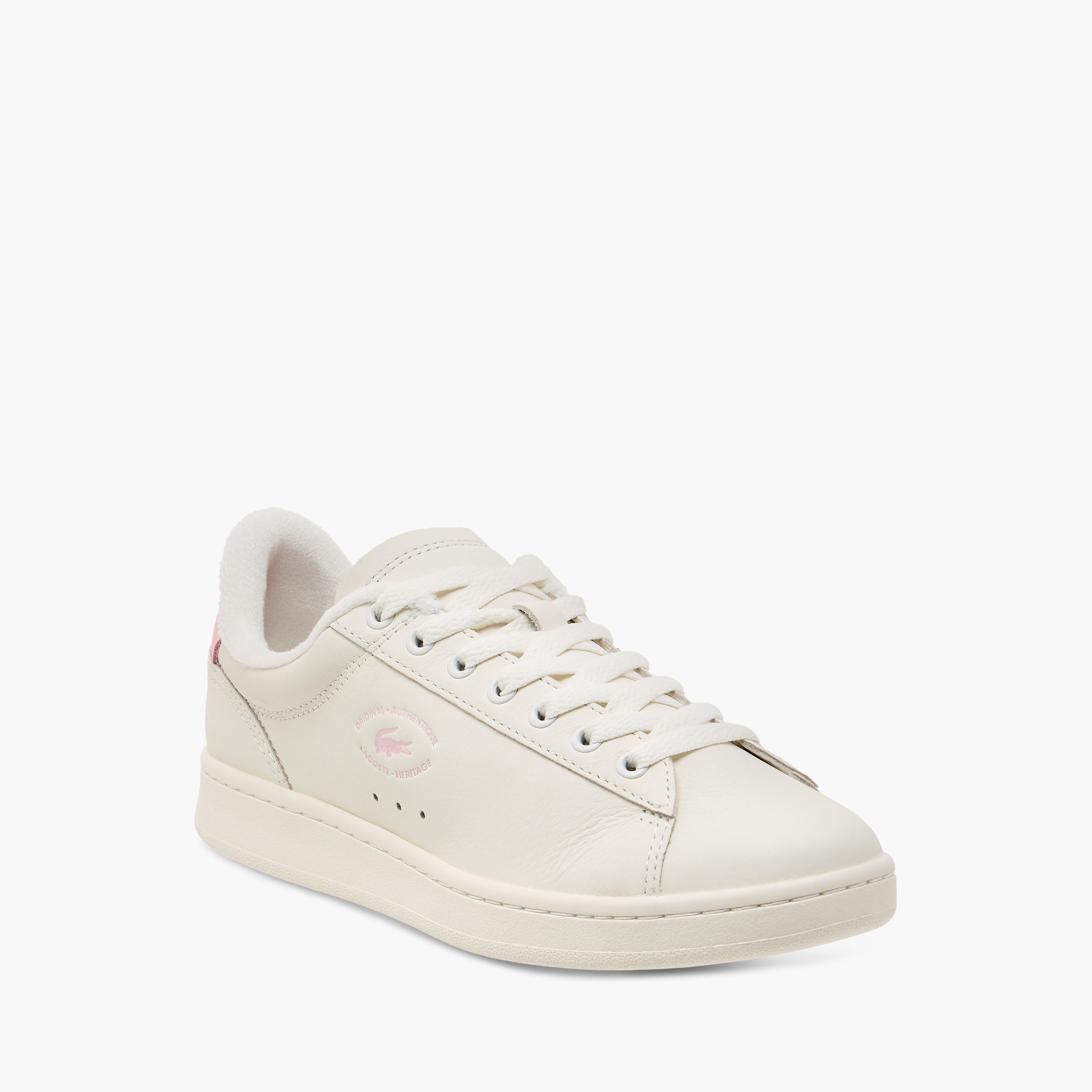 حذاء سنيكرز برباط بتفاصيل شعار للنساء من لاكوست-women-shoes-sneakers-image-2