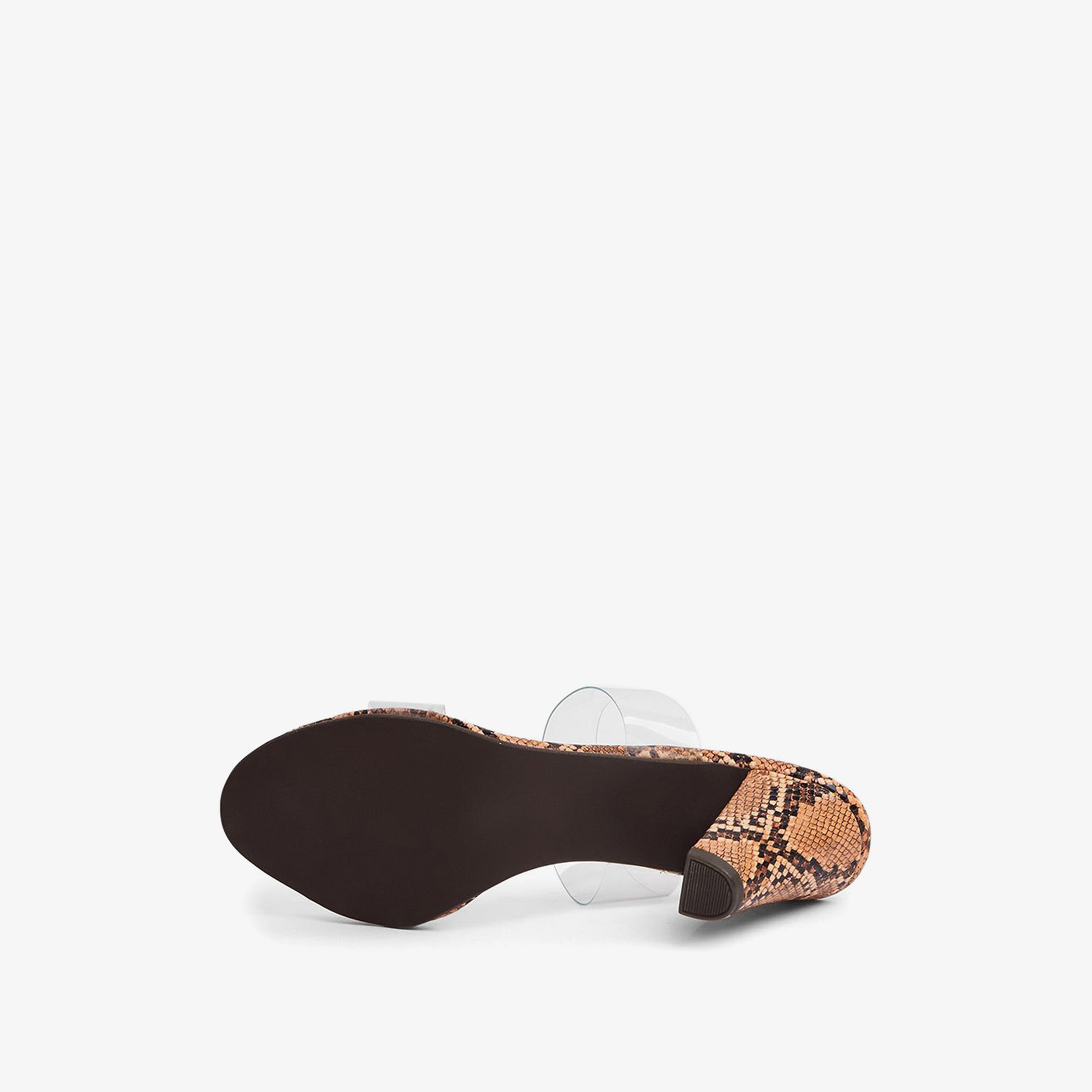صندل بكعب وتفاصيل بارزة الملمس-women-shoes-heels-image-6
