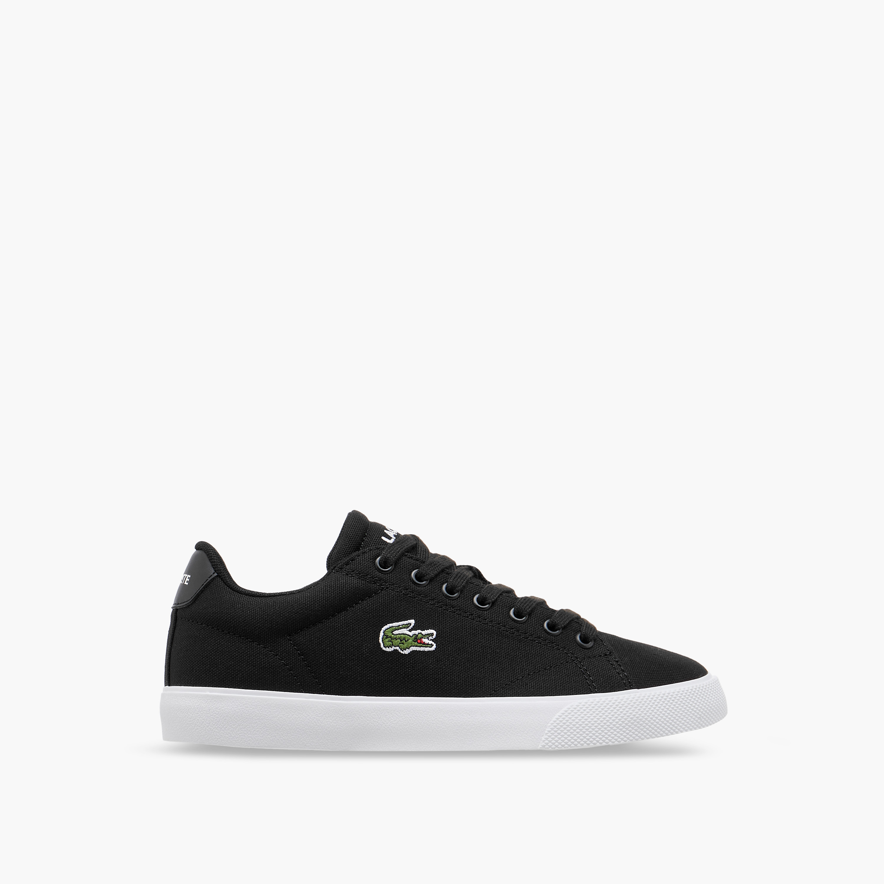 حذاء سنيكرز برباط إغلاق وتفاصيل شعار من لاكوست-women-shoes-sneakers-image-3