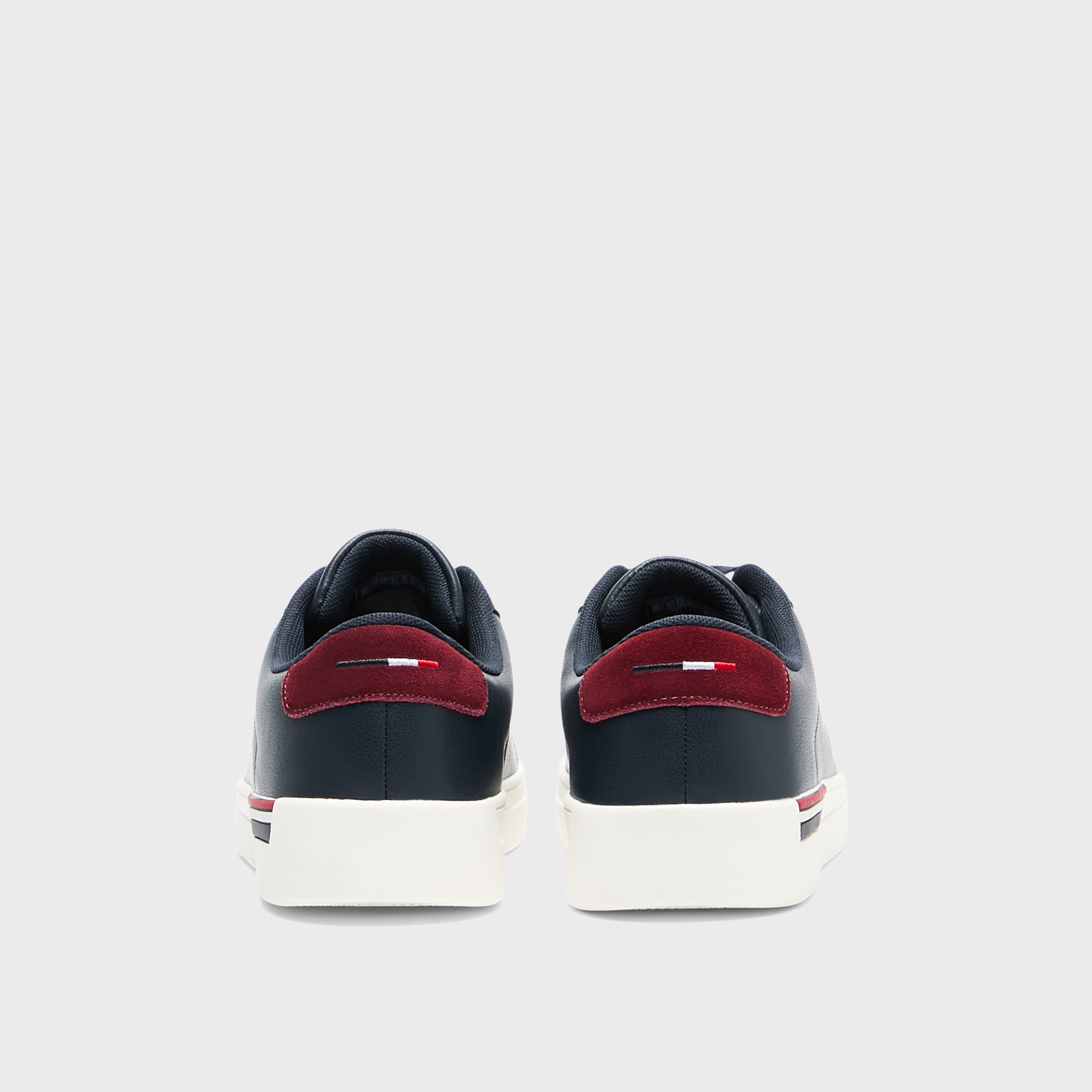 يو. اس. بولو  أسوسييشن-  حذاء رياضي رجالي برباط ALFIE GLB 4PR كاحل منخفض | ALFIE GLB 4PR-men-shoes-sneakers-image-4