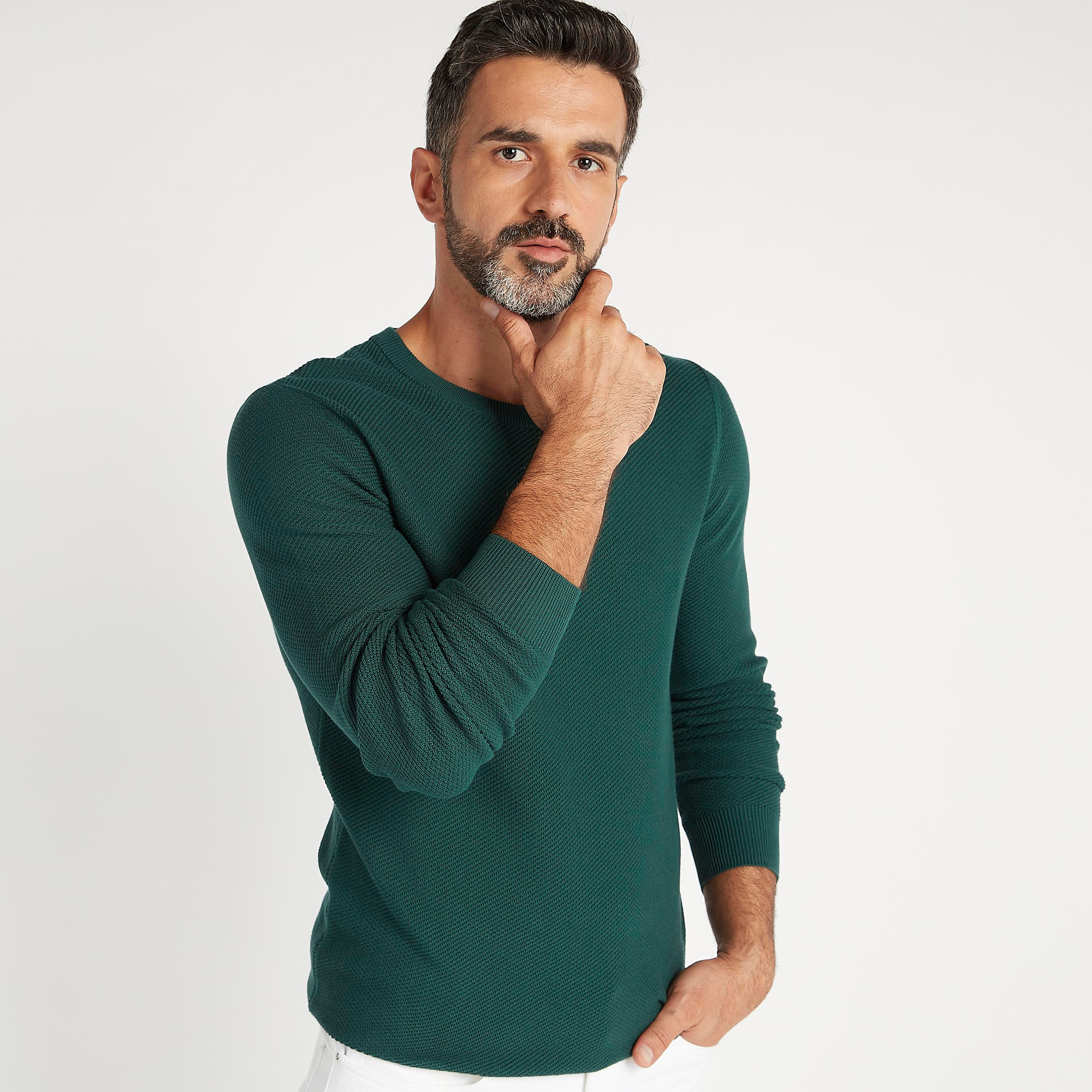 كنزة بارزة الملمس بياقة ضيّقة وأكمام طويلة-men-clothing-sweatersandpullovers-image-1