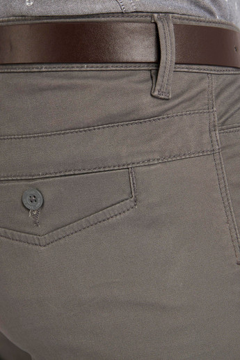 Sustainable Solid Chinos with Button Closure and Pin Buckle Belt
