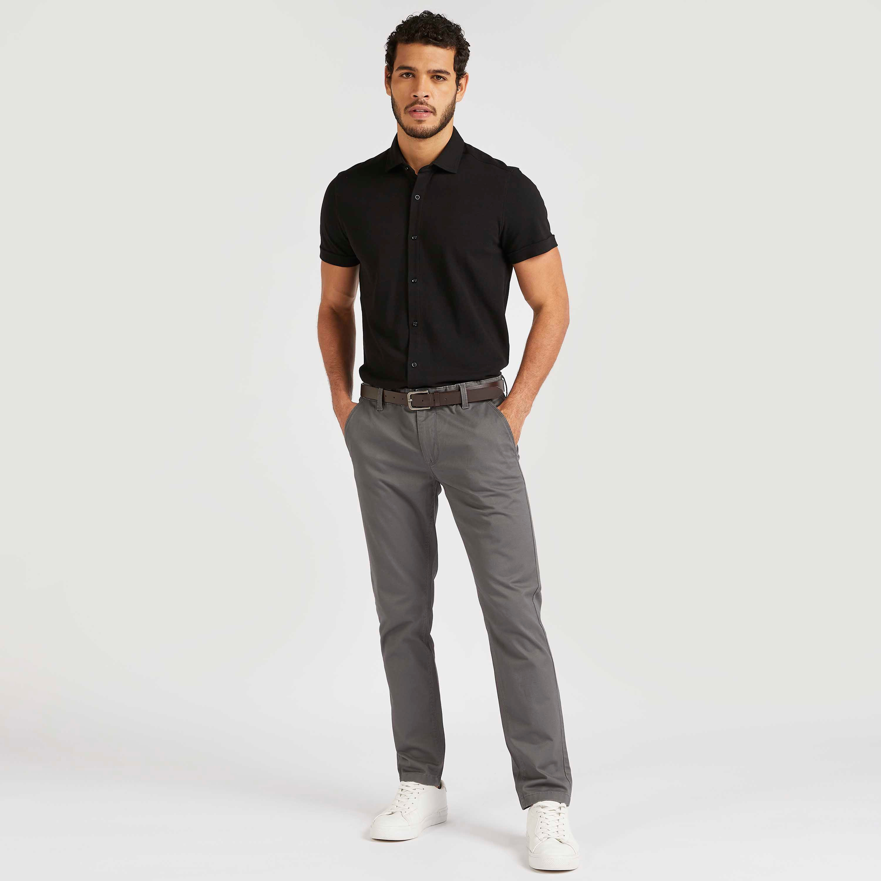 قميص بارز الملمس بقصة سليم وياقة عاديّة وأكمام قصيرة-men-clothing-shirts-image-12