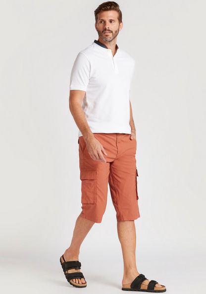 Solid Mid-Rise Cargo Shorts with Pockets and Belt