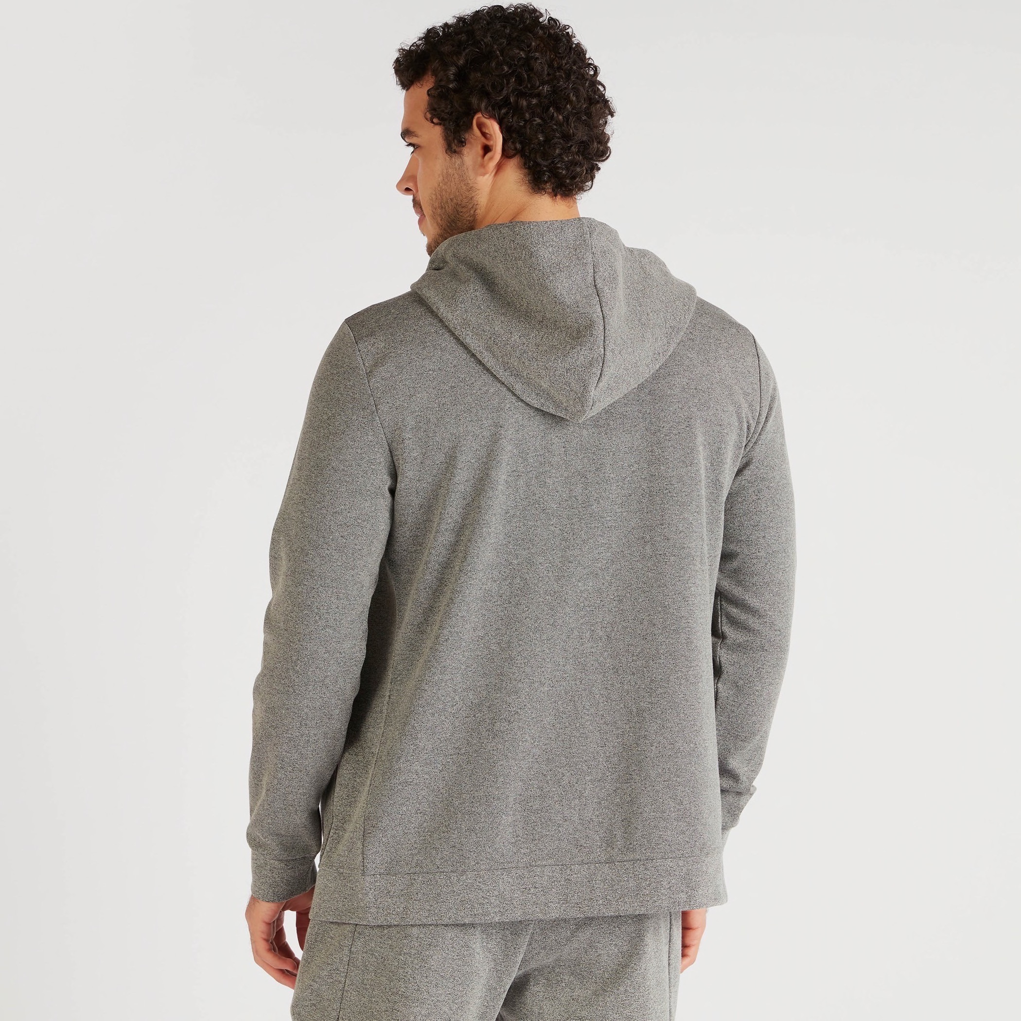 هودي سادة بسحّاب وأكمام طويلة وجيوب-men-winterwear-hoodiesandsweatshirts-image-4