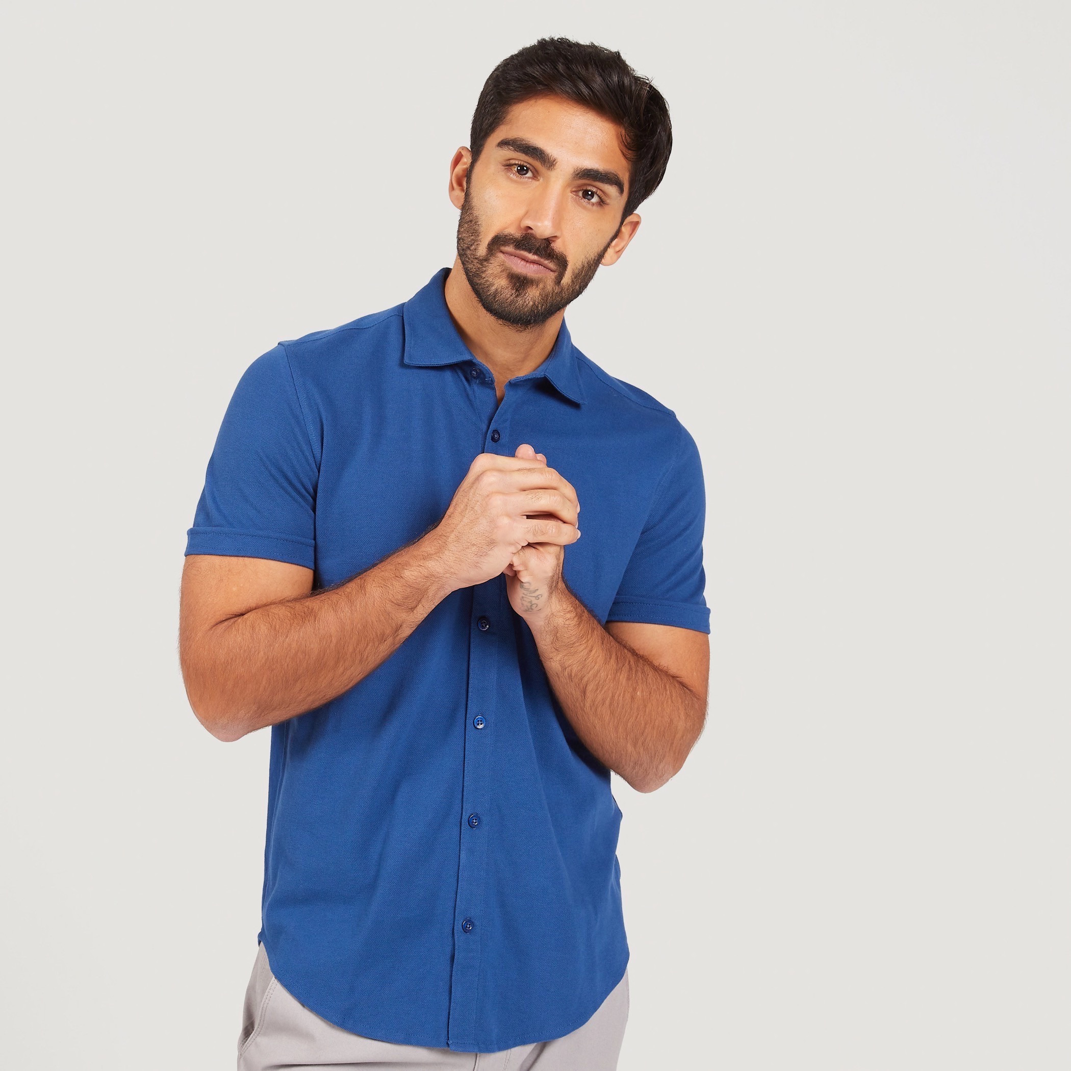 Solid Shirt with Short Sleeves and Button Closure-men-clothing-shirts-image-5