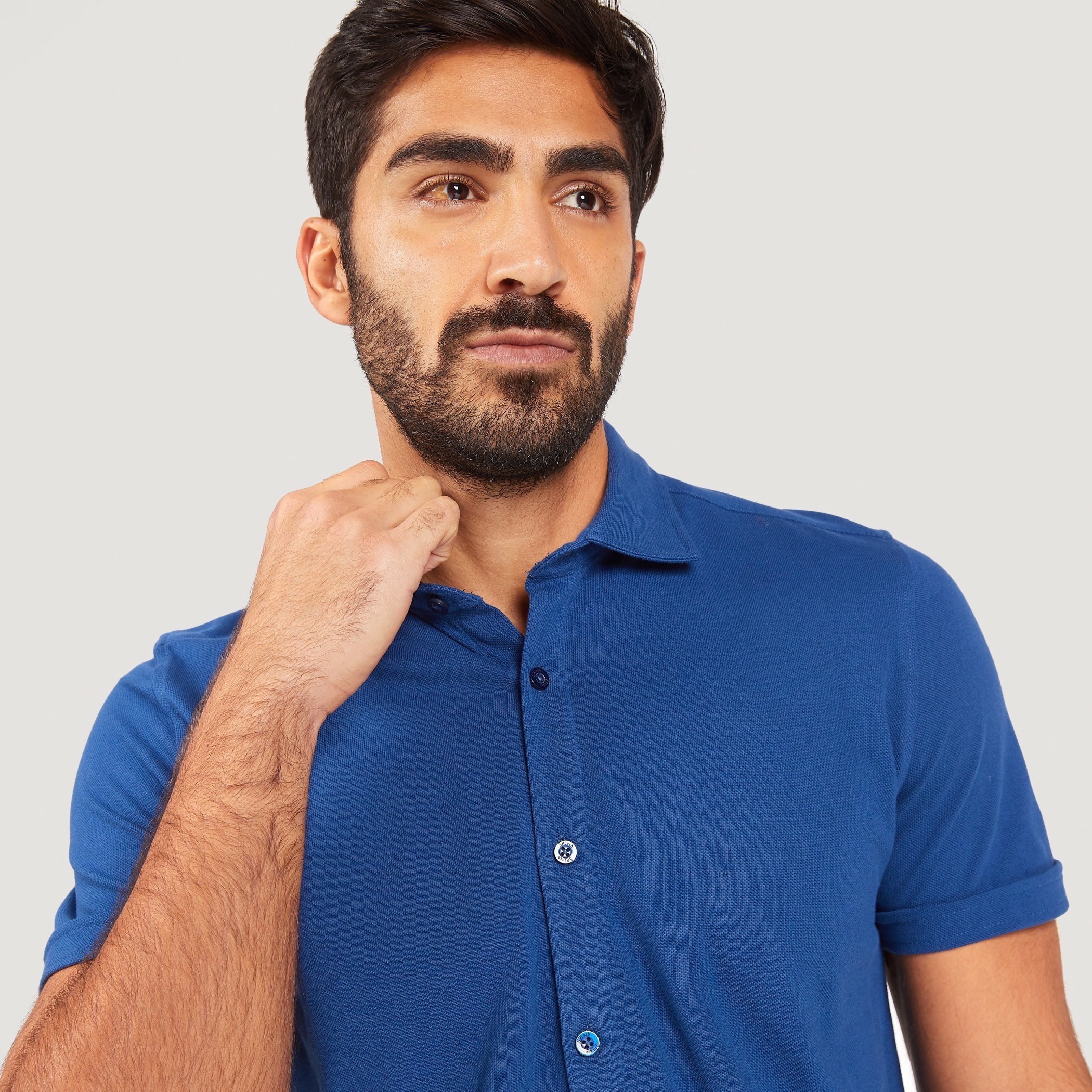 Solid Shirt with Short Sleeves and Button Closure-men-clothing-shirts-image-7