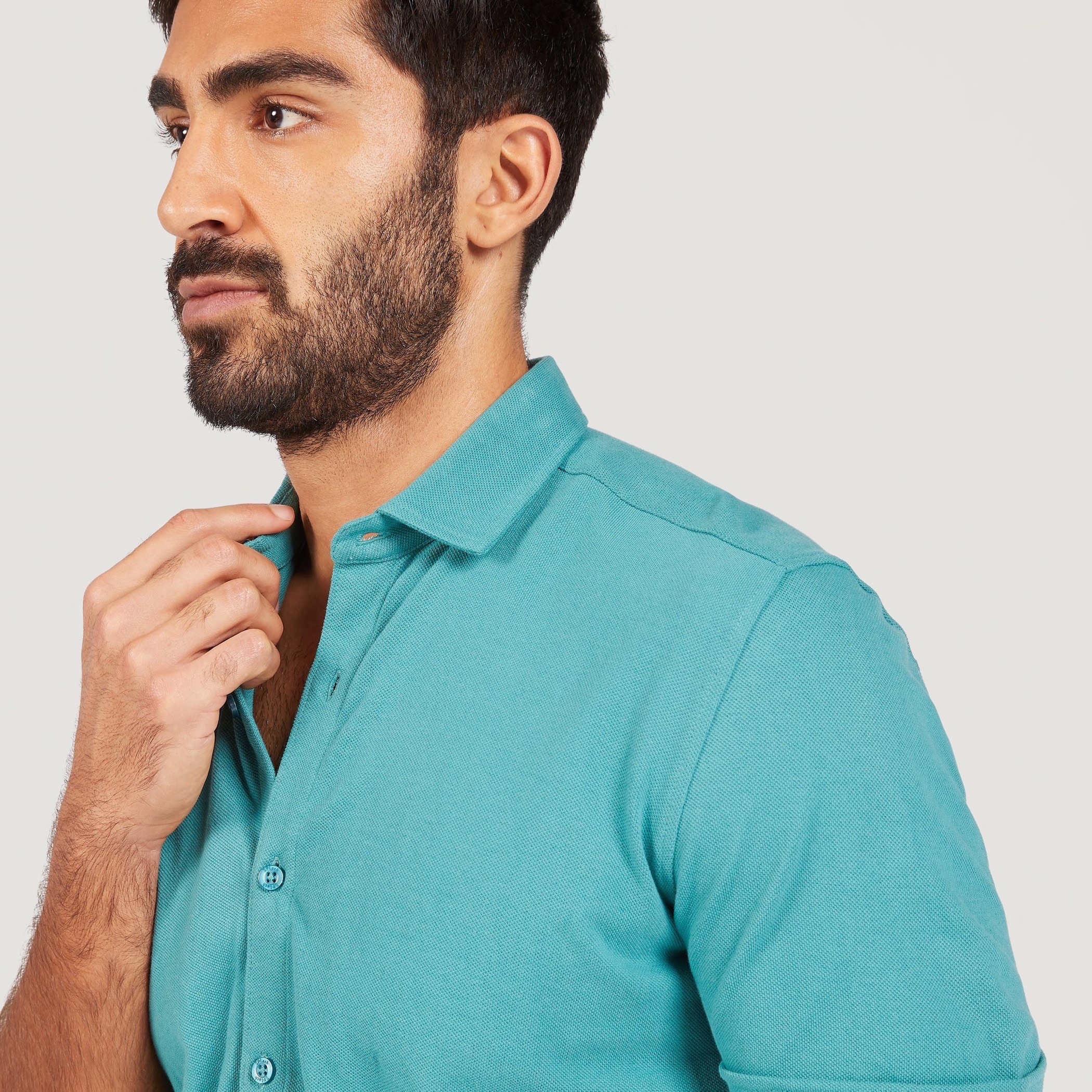 Solid Shirt with Short Sleeves and Button Closure-men-clothing-shirts-image-19
