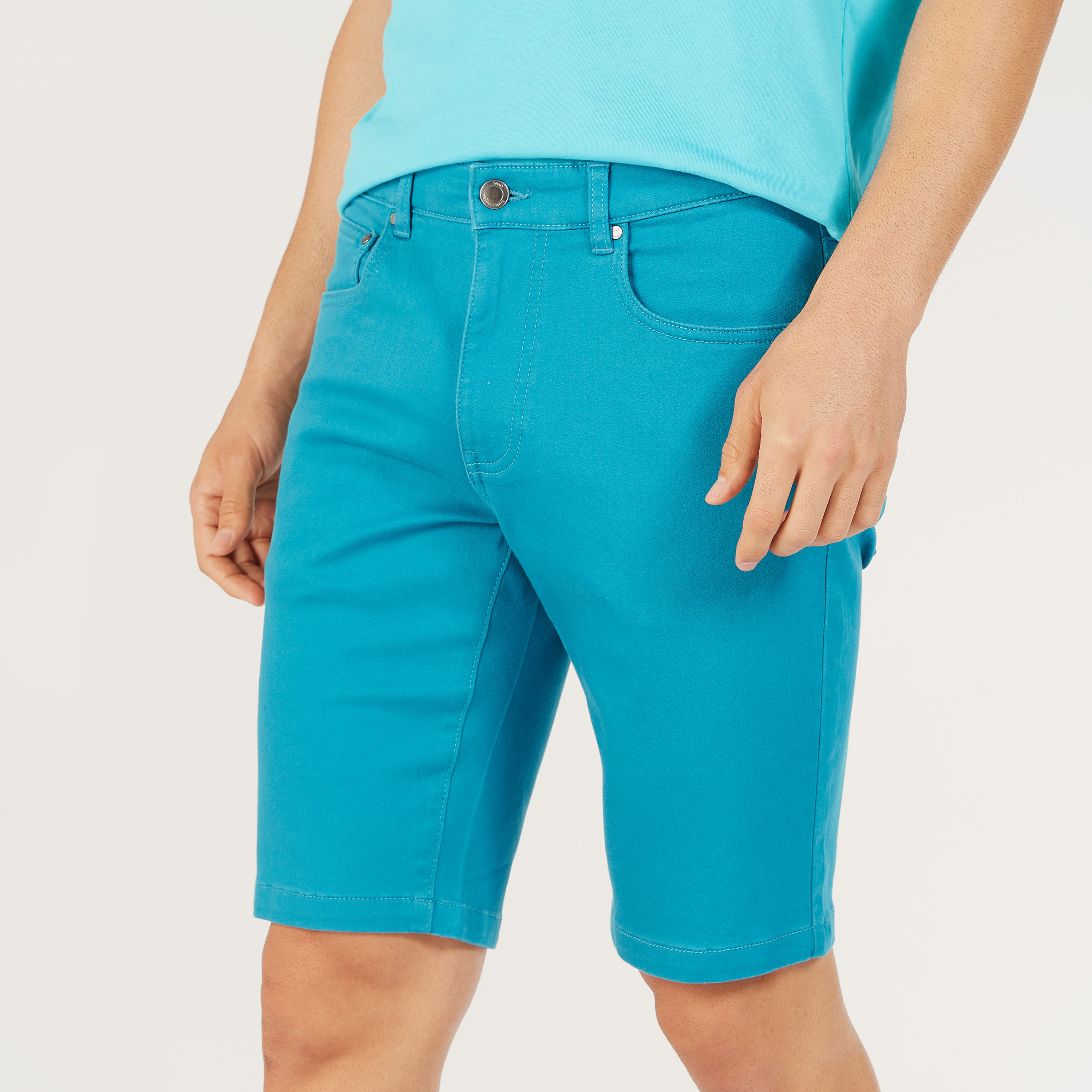 شورت سادة بجيوب وزر إغلاق-men-clothing-bottoms-shorts-image-23