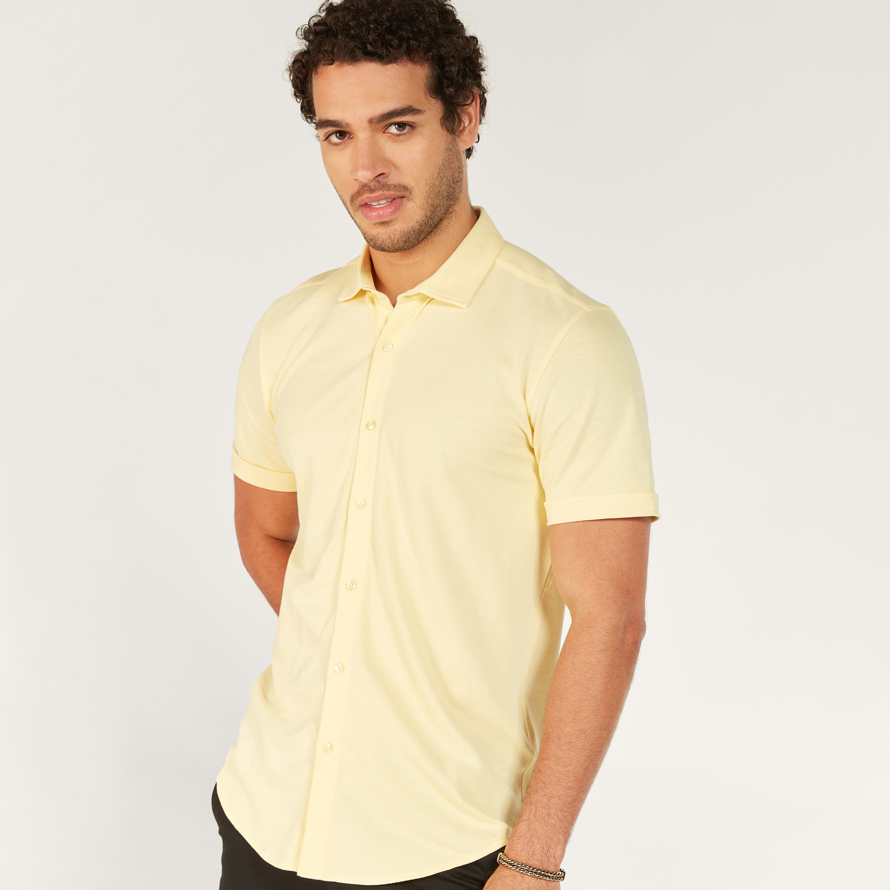 Solid Shirt with Short Sleeves and Button Closure-men-clothing-shirts-image-33