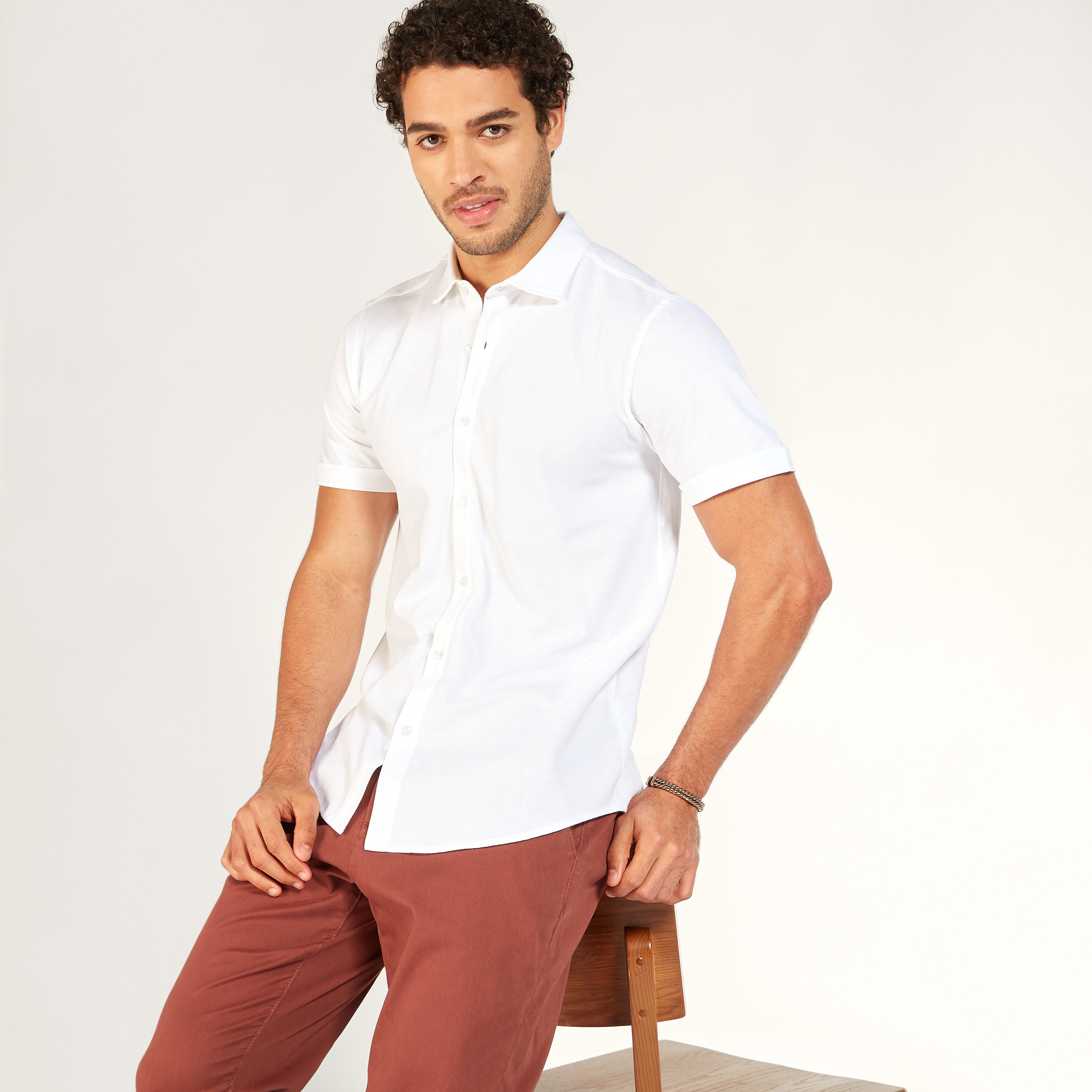 Solid Shirt with Short Sleeves and Button Closure-men-clothing-shirts-image-34