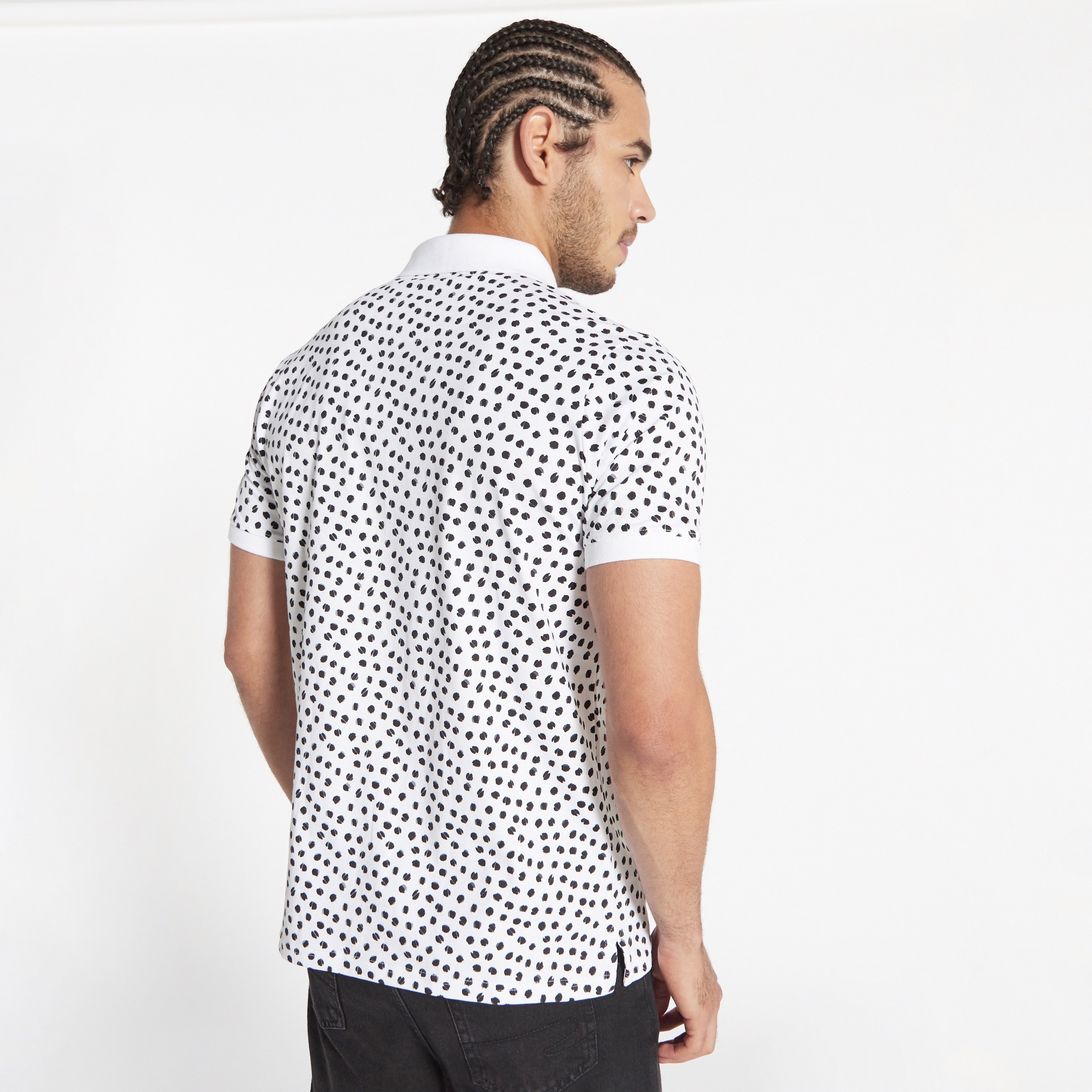 تيشيرت بولو بأكمام قصيرة وزر إغلاق وطبعات-men-clothing-tshirtsandpolos-polos-image-4