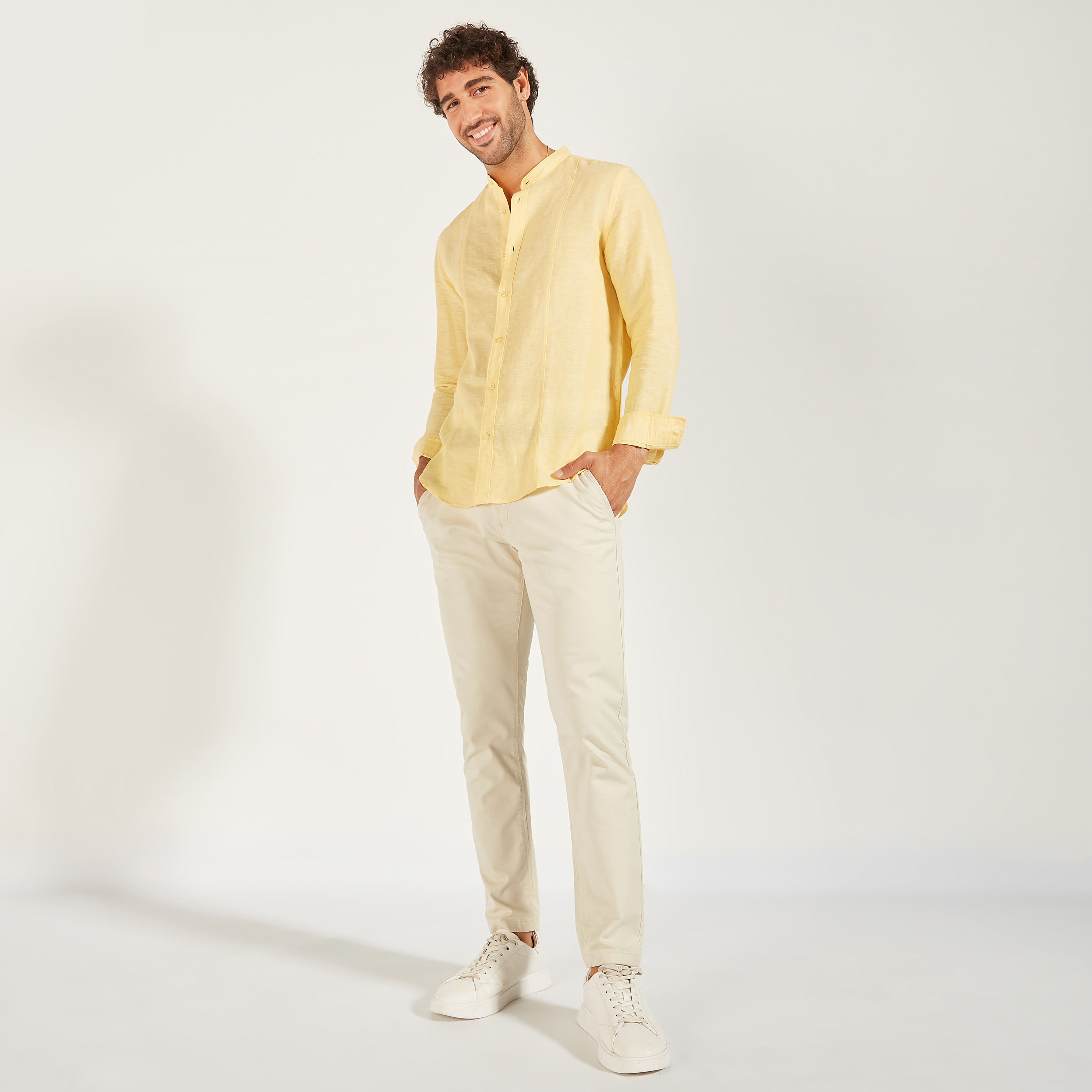 قميص سادة بياقة ماندارين وأكمام طويلة-men-clothing-shirts-image-3