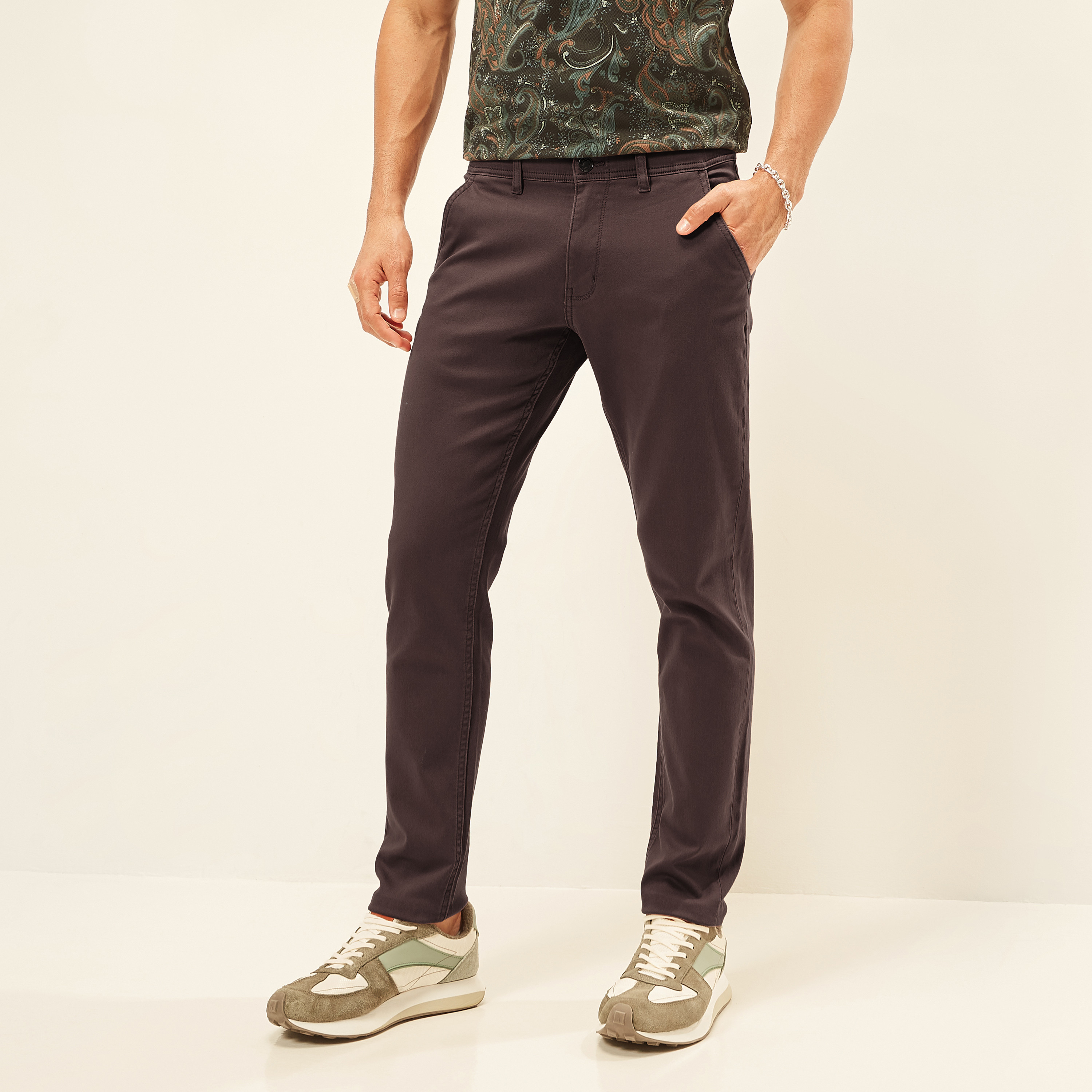 Solid Trouser with Button Closure and Pockets-men-clothing-bottoms-trousersandchinos-trousers-image-11