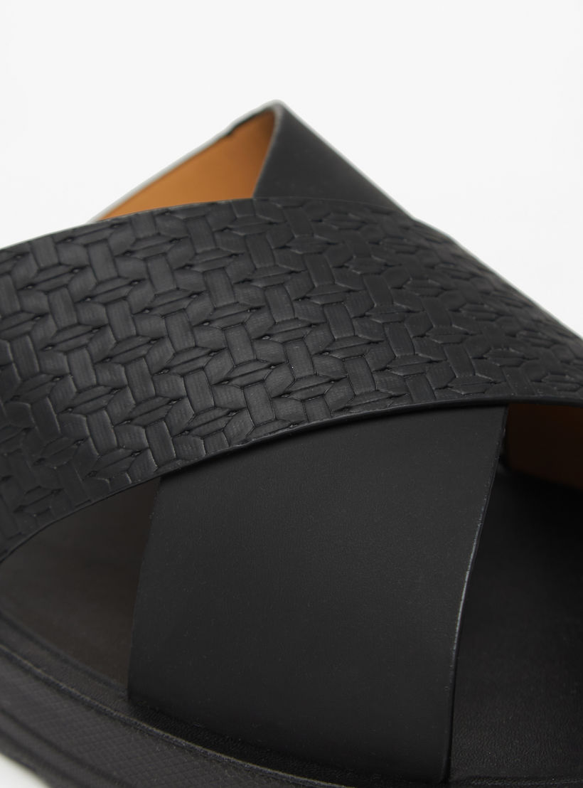 صندل مريح سهل الارتداء بارز الملمس للرجال من إل بي إل من شوإكسبريس-men-shoes-sandals-image-5