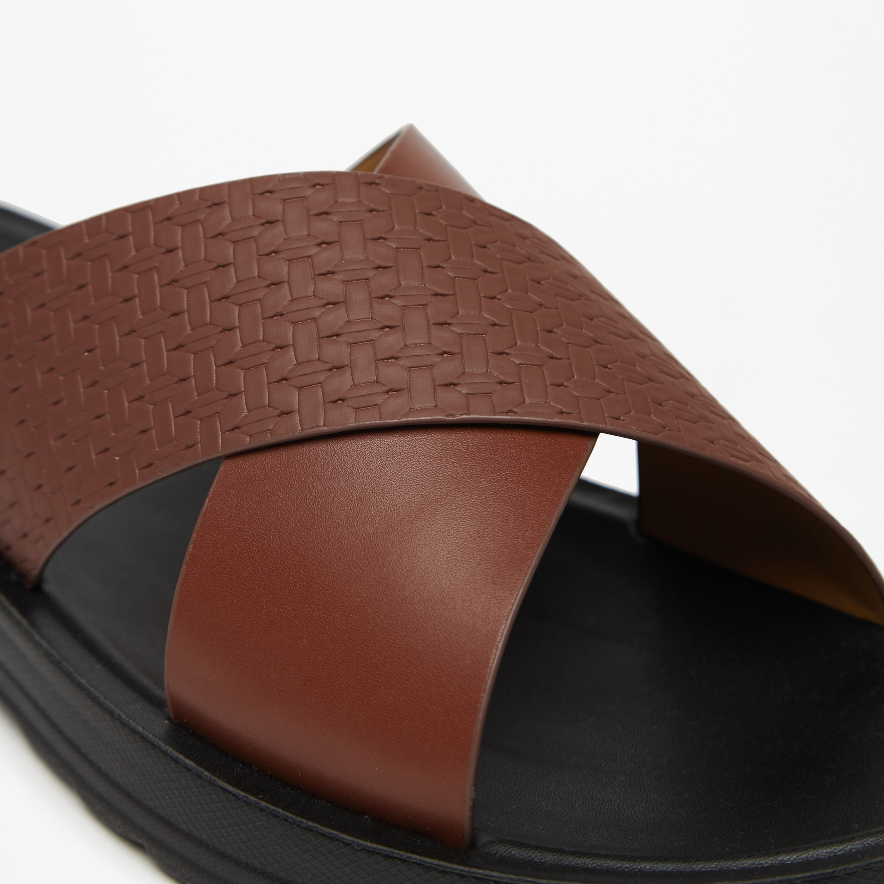 صندل مريح سهل الارتداء بارز الملمس للرجال من إل بي إل من شوإكسبريس-men-shoes-sandals-image-5