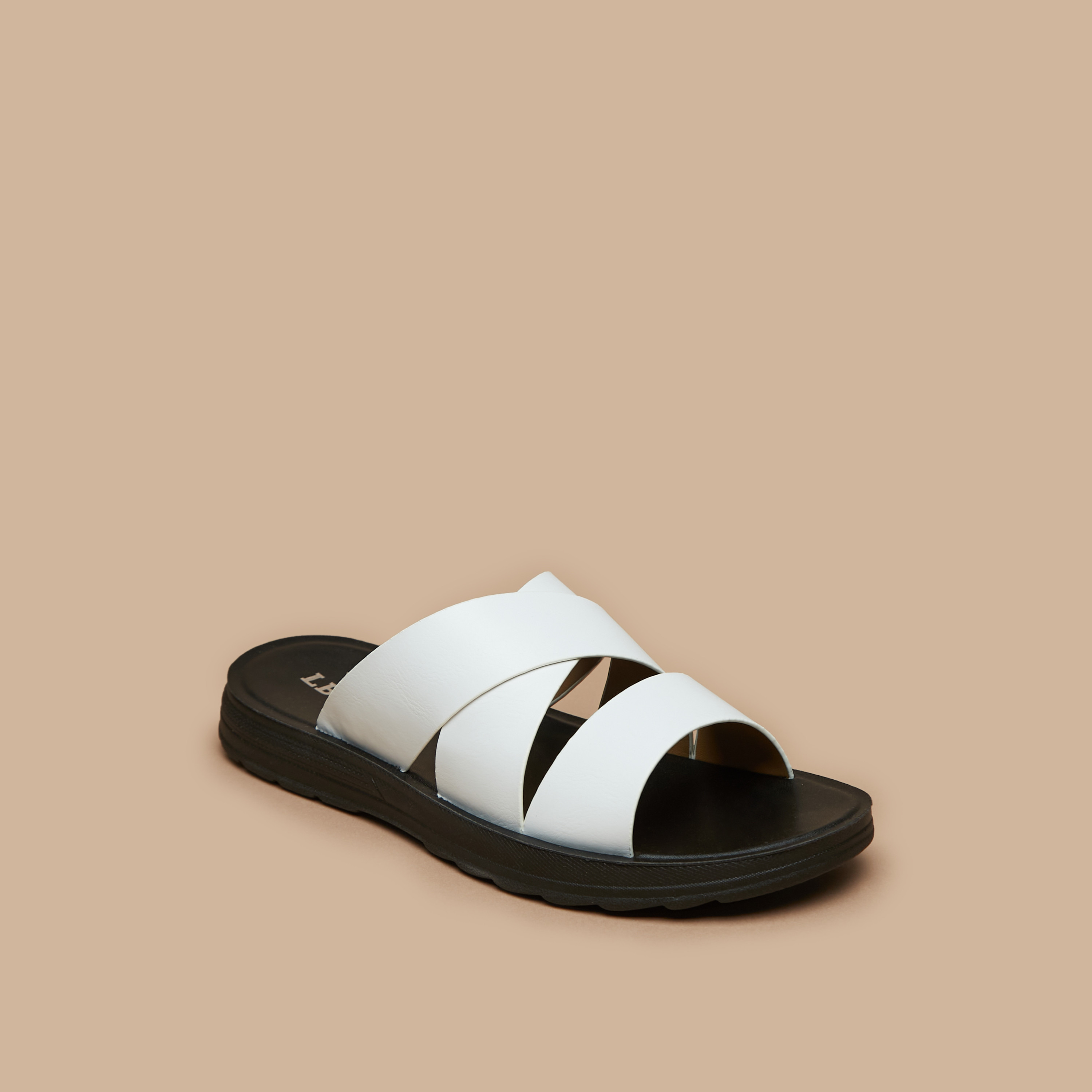 صندل مريح سهل الارتداء للرجال من إل بي إل من شو إكسبريس-cpmen-footwear-sandals-image-1
