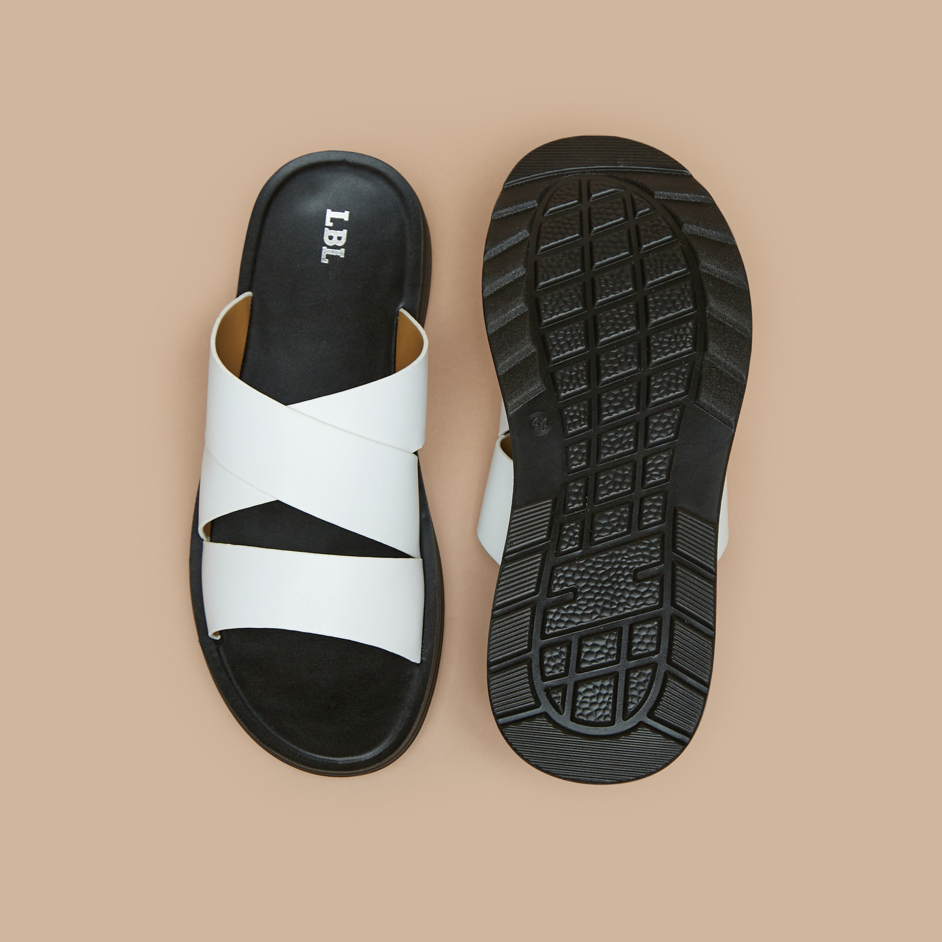 صندل مريح سهل الارتداء للرجال من إل بي إل من شو إكسبريس-cpmen-footwear-sandals-image-4