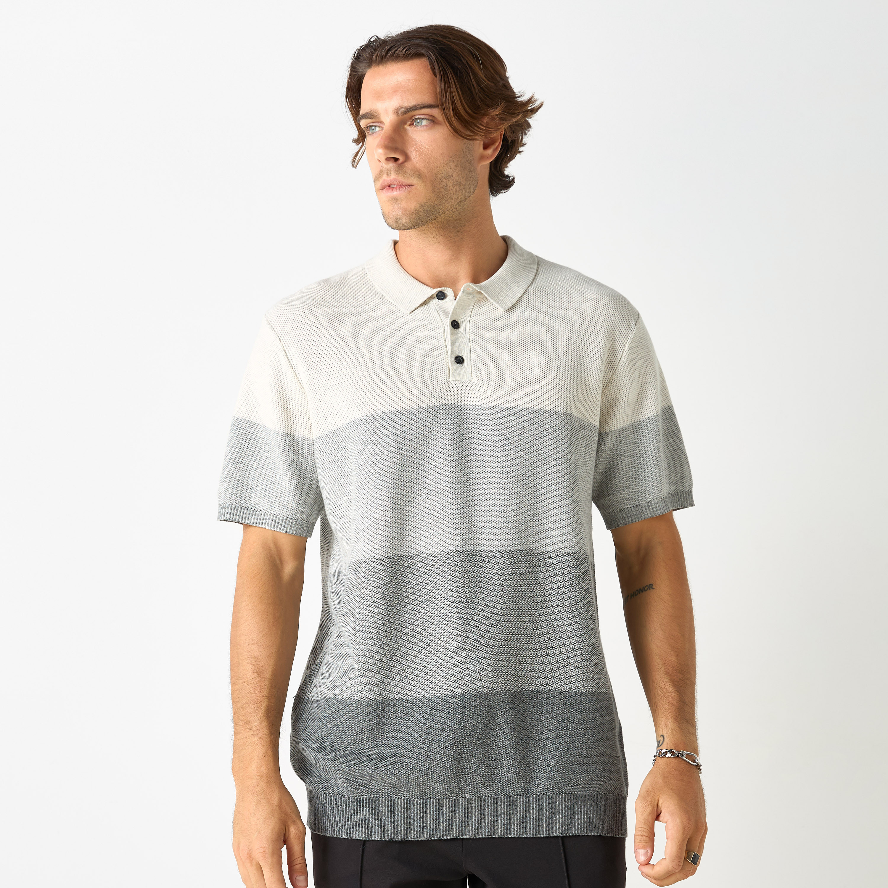 كنزة بارزة الملمس بياقة وأكمام قصيرة-men-clothing-sweatersandpullovers-image-5