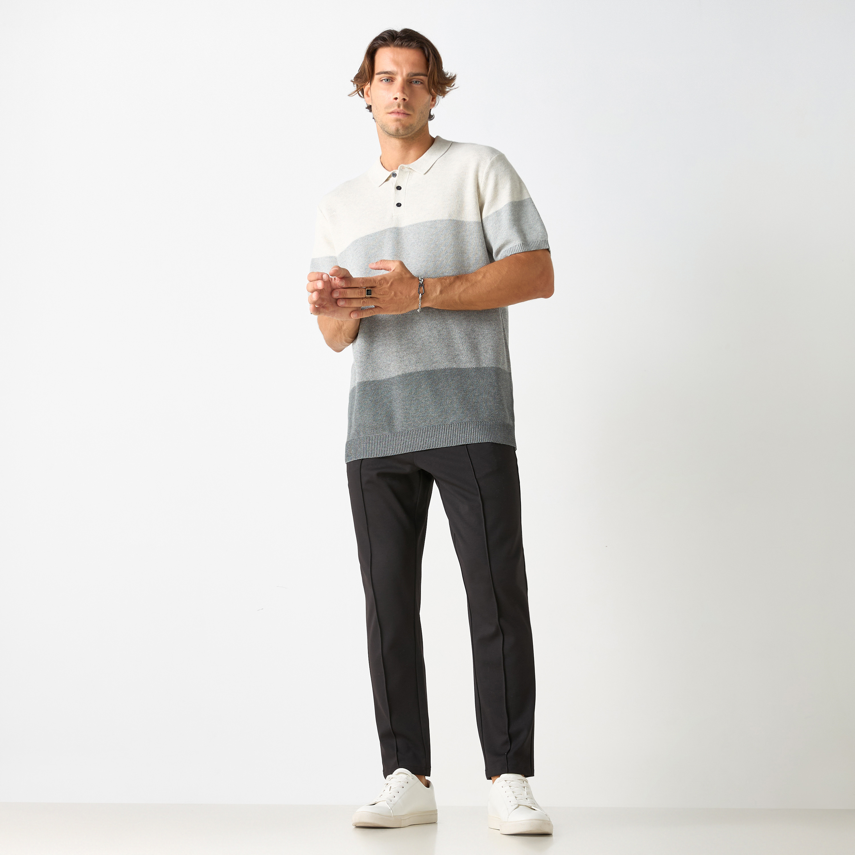 كنزة بارزة الملمس بياقة وأكمام قصيرة-men-clothing-sweatersandpullovers-image-2