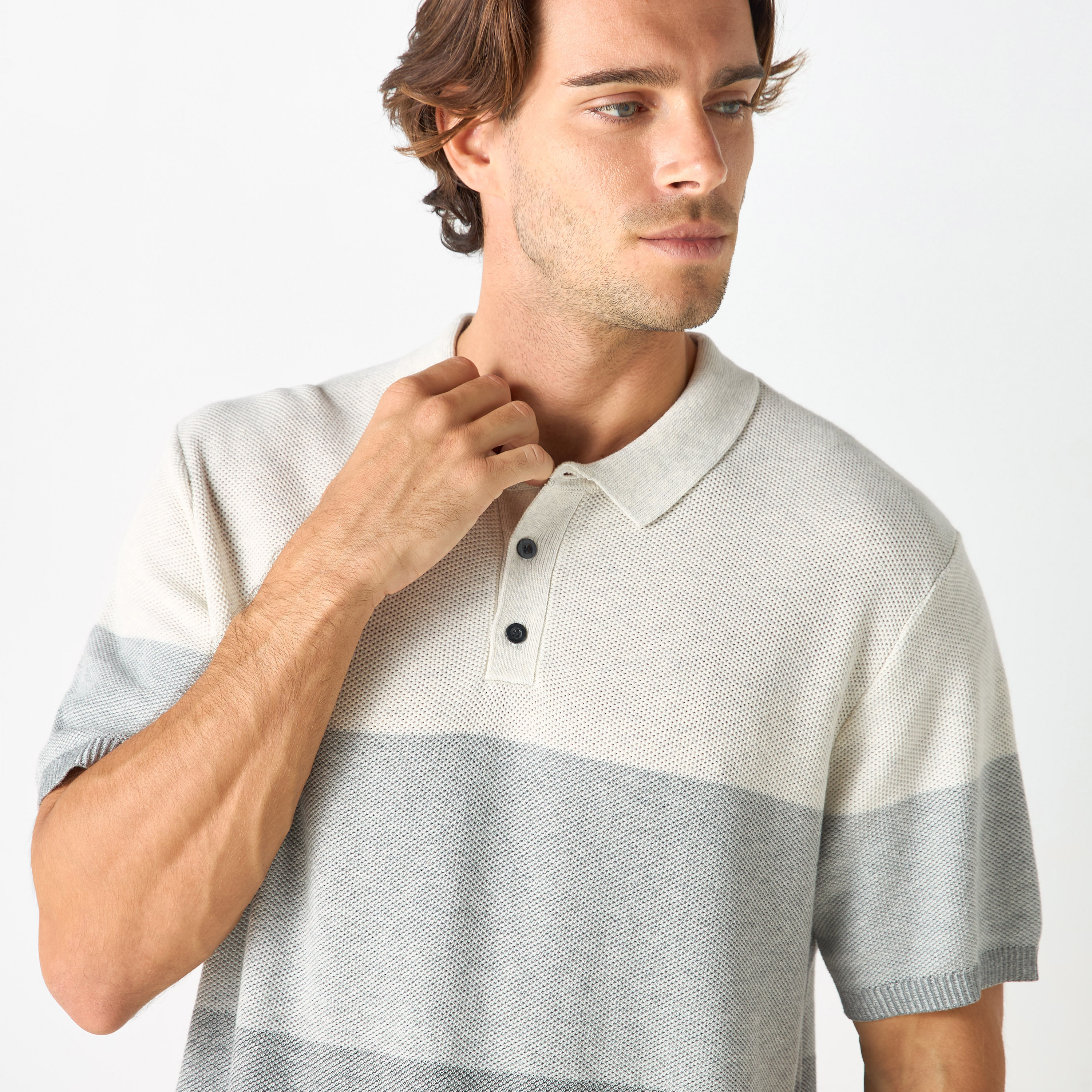 كنزة بارزة الملمس بياقة وأكمام قصيرة-men-clothing-sweatersandpullovers-image-8