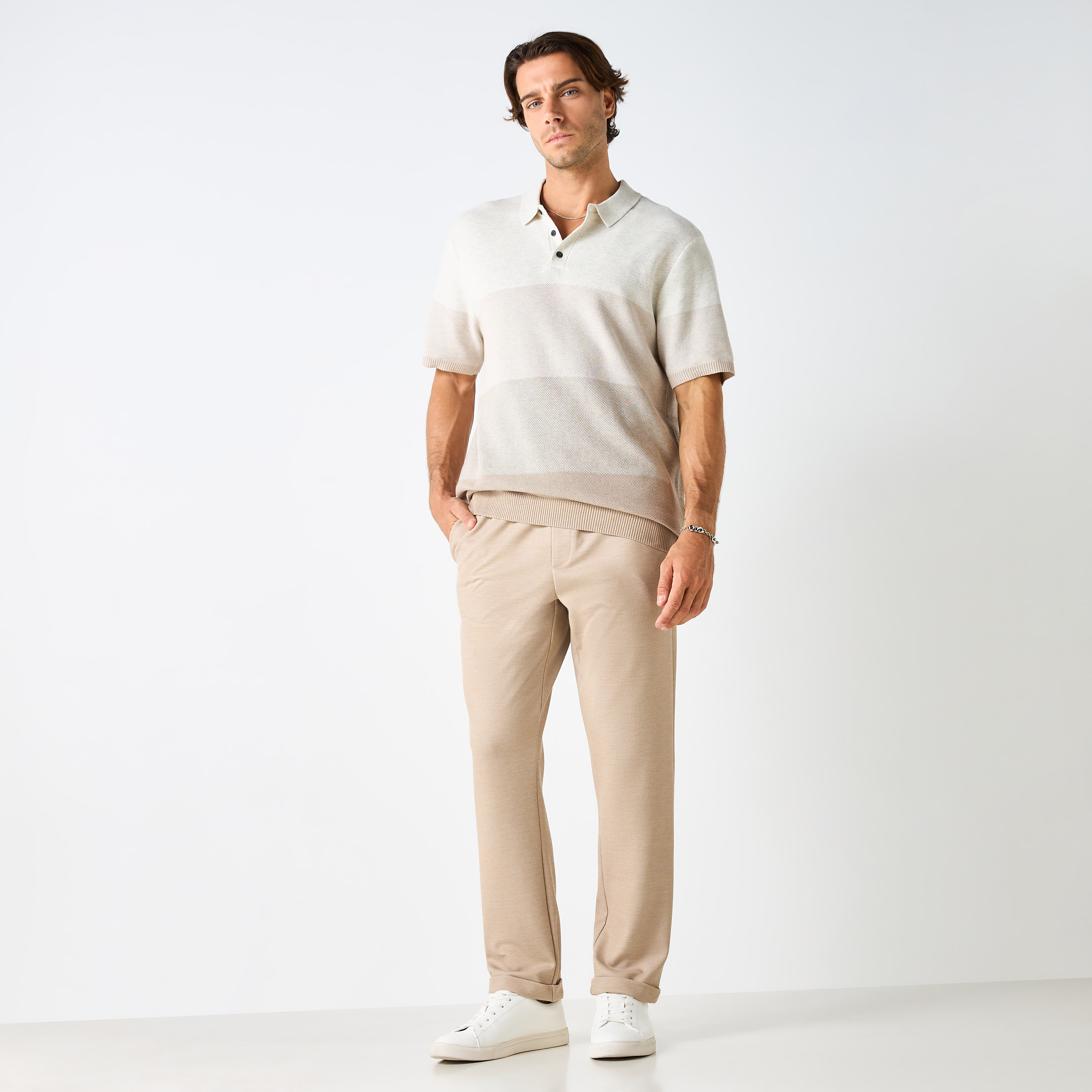 كنزة بارزة الملمس بياقة وأكمام قصيرة-men-clothing-sweatersandpullovers-image-2