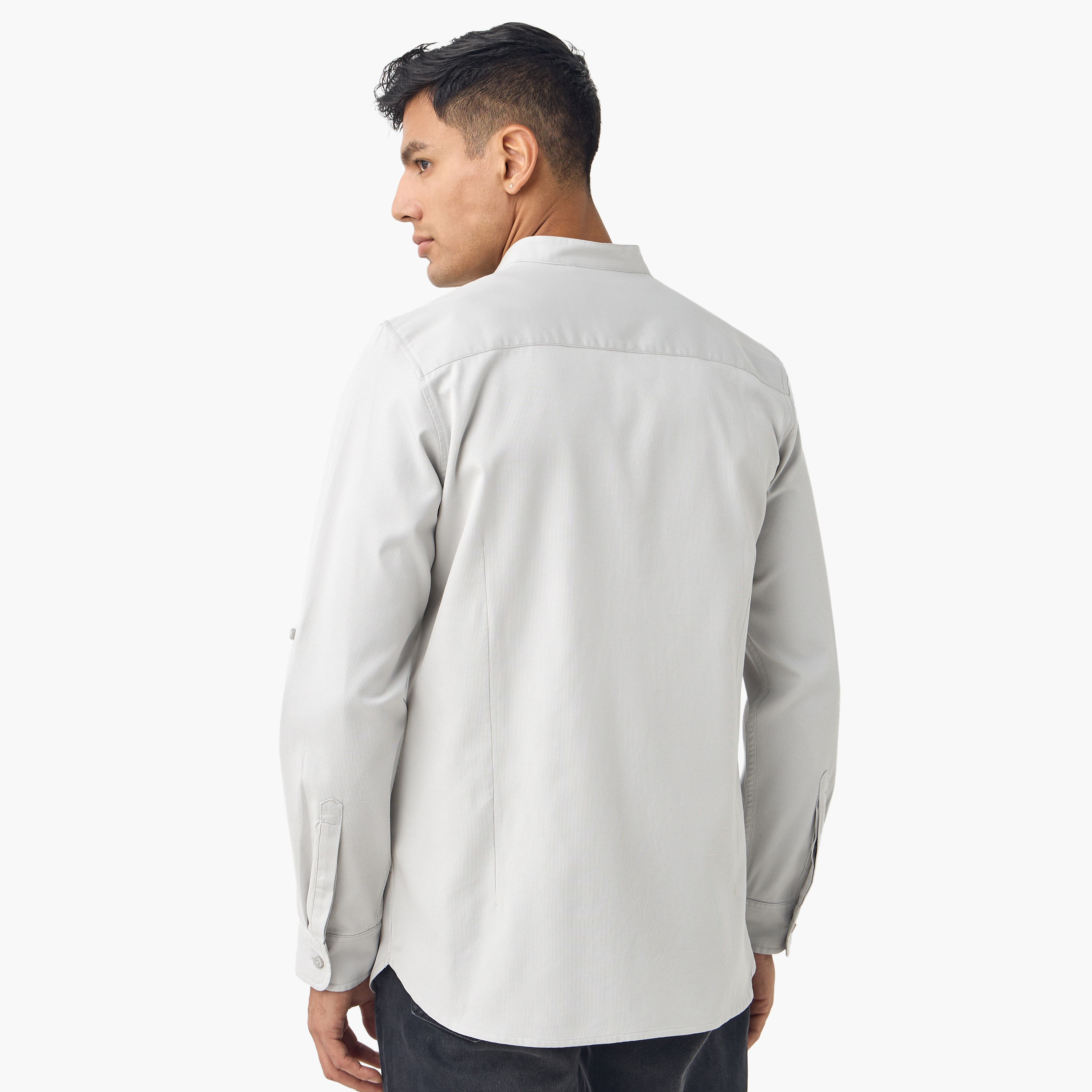 قميص بقصة عادية وياقة وأكمام طويلة-men-clothing-shirts-image-8