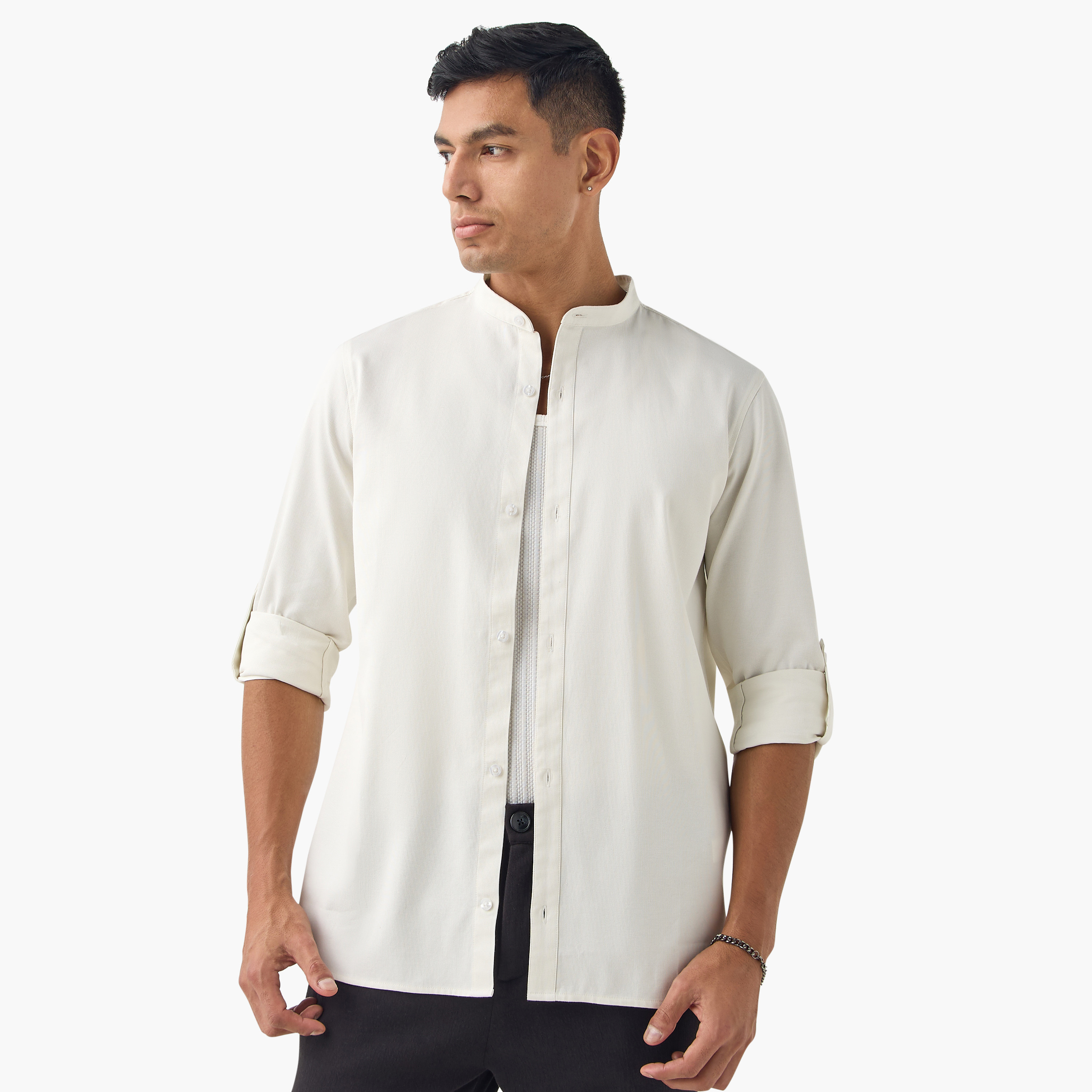 قميص بقصة عادية وياقة وأكمام طويلة-men-clothing-shirts-image-18