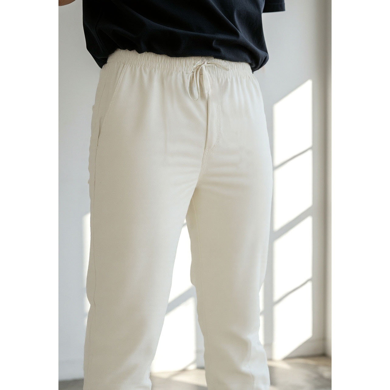 بنطلون بخصر مرن ورباط إغلاق وجيوب-men-clothing-bottoms-trousersandchinos-trousers-image-4